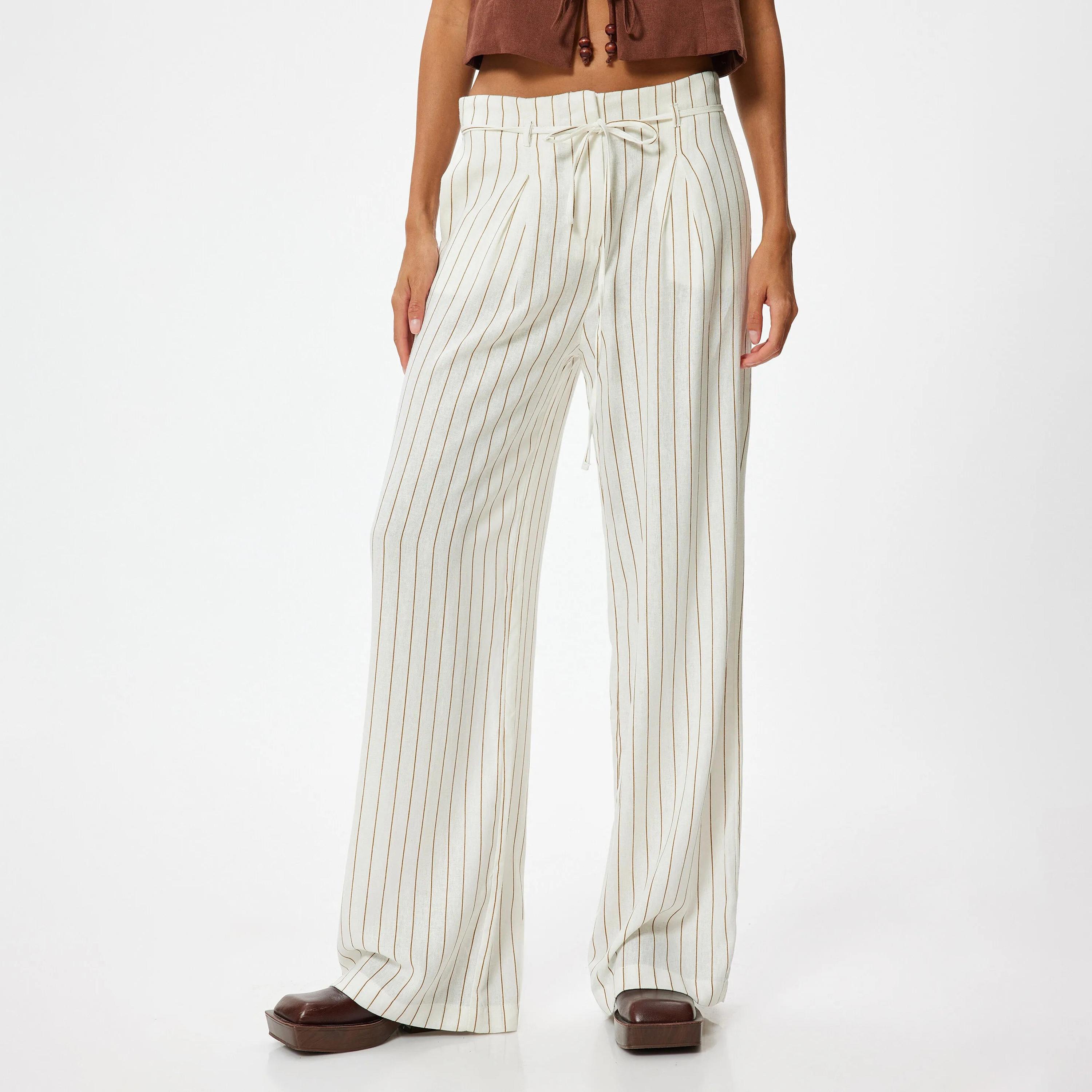 بنطلون نسائي مخطط باللون الأبيض مع رباط خصر من كوتون-women-clothing-bottoms-trousers-image-1