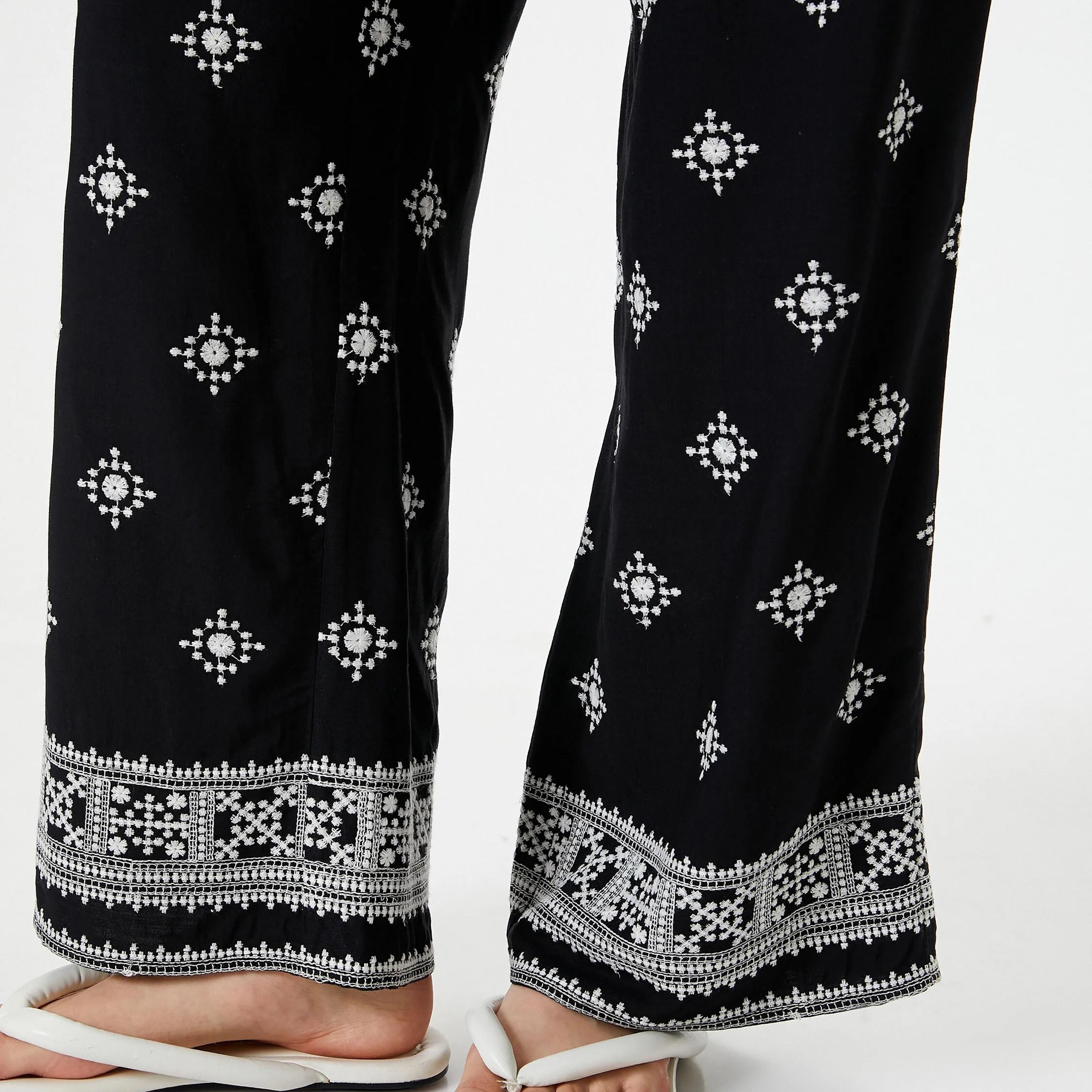 KOTON Black Embroidered Women's Trousers-women-clothing-bottoms-trousers-image-4