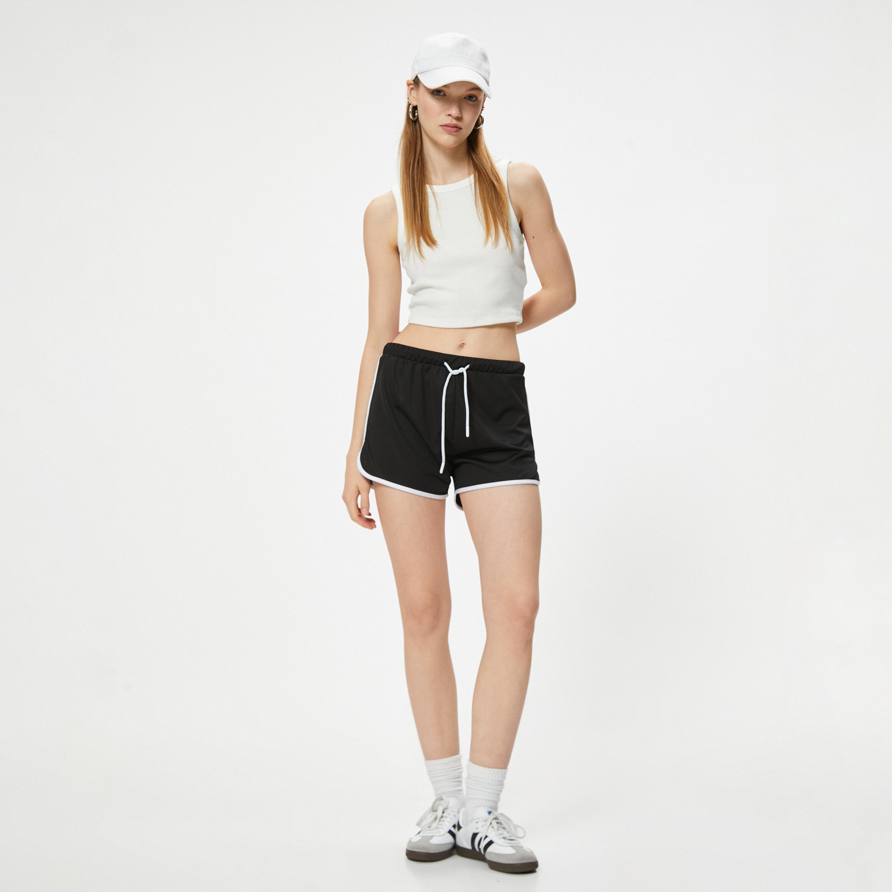 KOTON Plain Drawstring Women's Shorts-women-clothing-bottoms-shorts-image-2