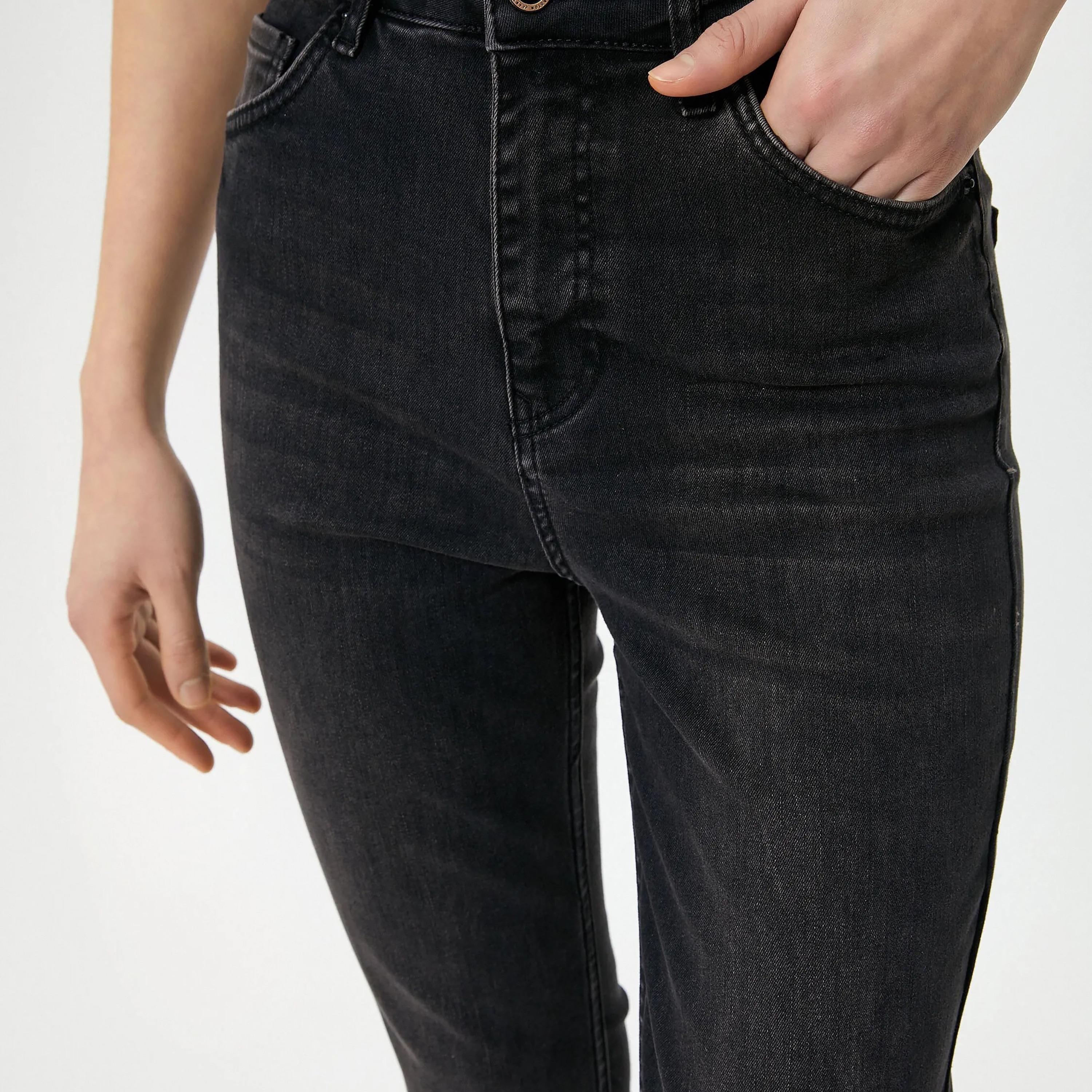 بنطلون جينز نسائي ضيق ومتوسط الارتفاع من كوتون-women-clothing-bottoms-jeans-image-4