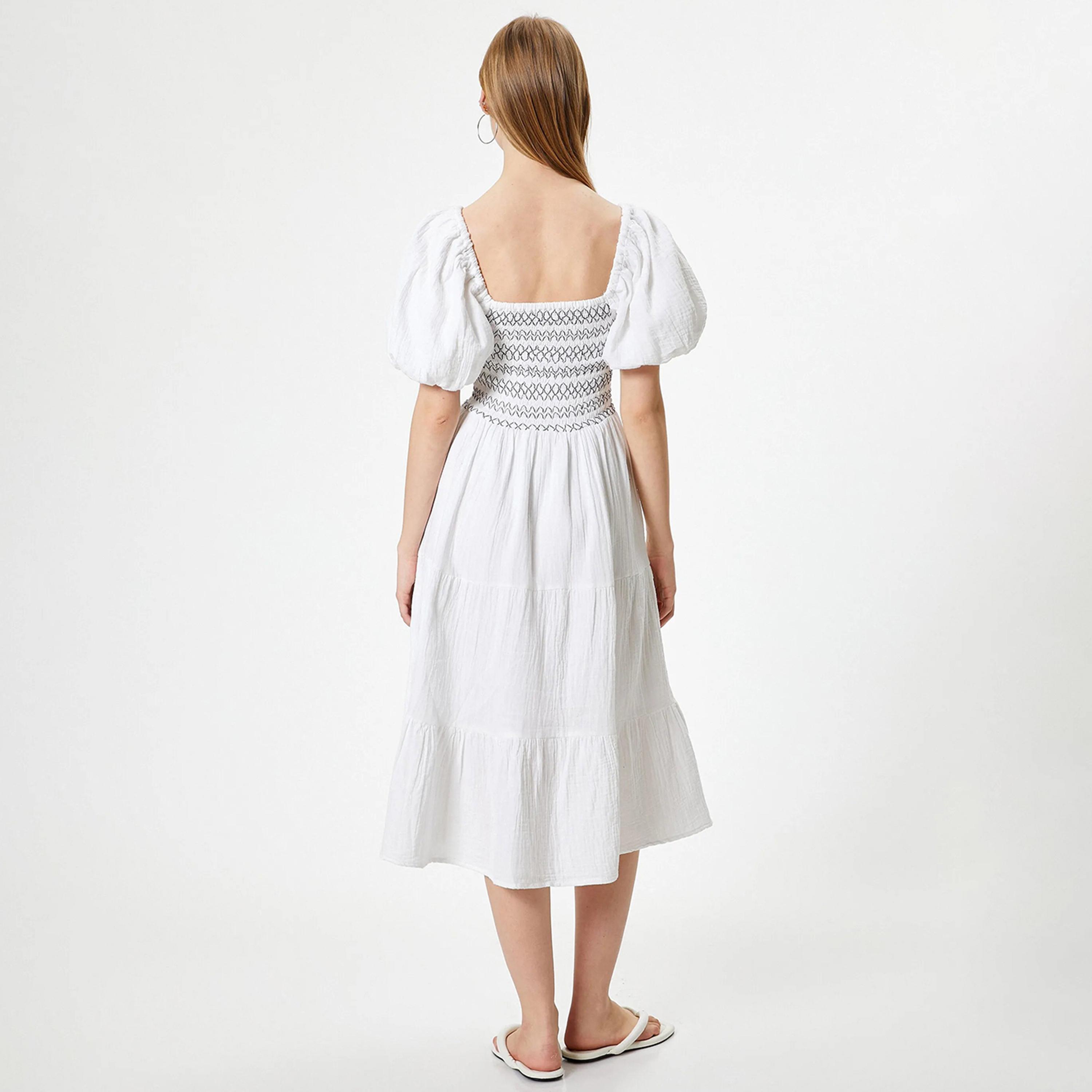 فستان نسائي متوسط الطول من القطن الأبيض المزركش بأكمام منتفخة ورقبة مربعة من كوتون-women-clothing-dresses-image-3