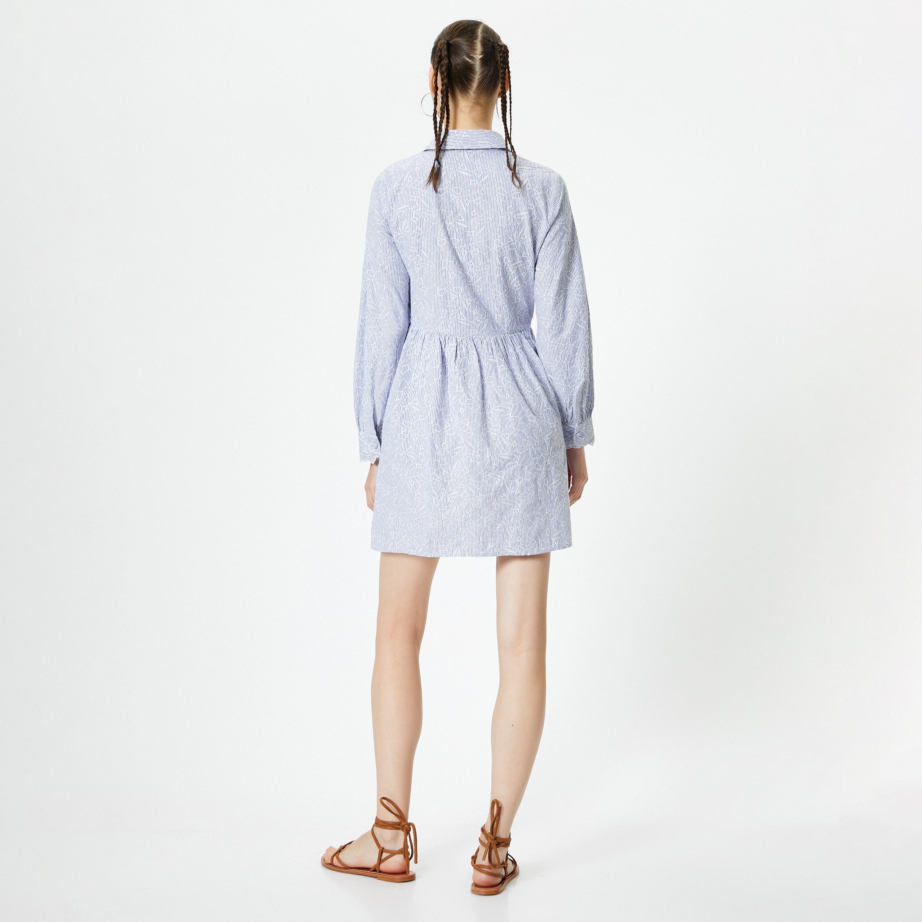 فستان نسائي قصير أزرق بياقة وتطريز وخطوط وأكمام مزودة بأساور من كوتون-women-clothing-dresses-image-3