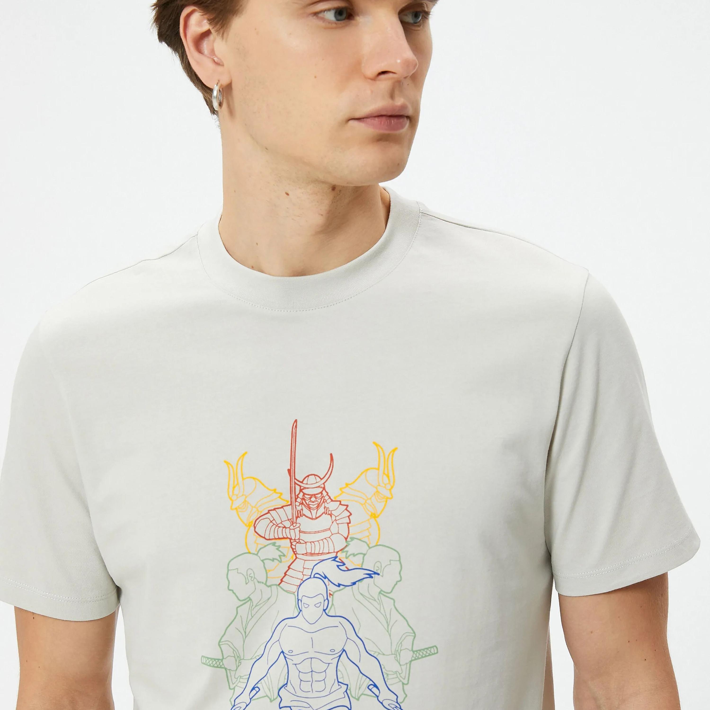 KOTON Graphic Crew Neck Short Sleeves Men's T-Shirt-men-clothing-tshirtsandpolos-tshirts-image-3