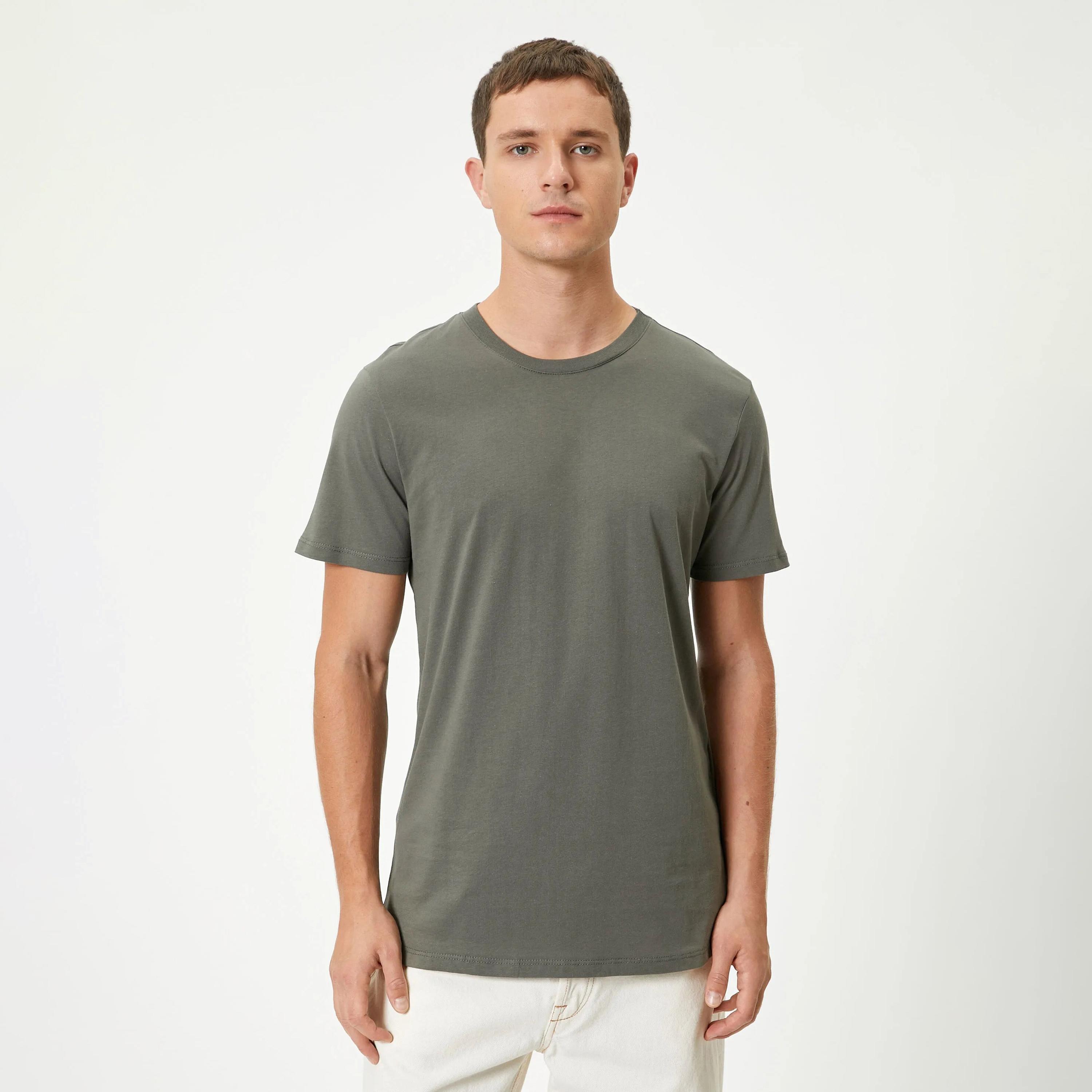 تيشيرت رجالي بأكمام قصيرة وياقة دائرية سادة من كوتون.-men-clothing-tshirtsandpolos-tshirts-image-5