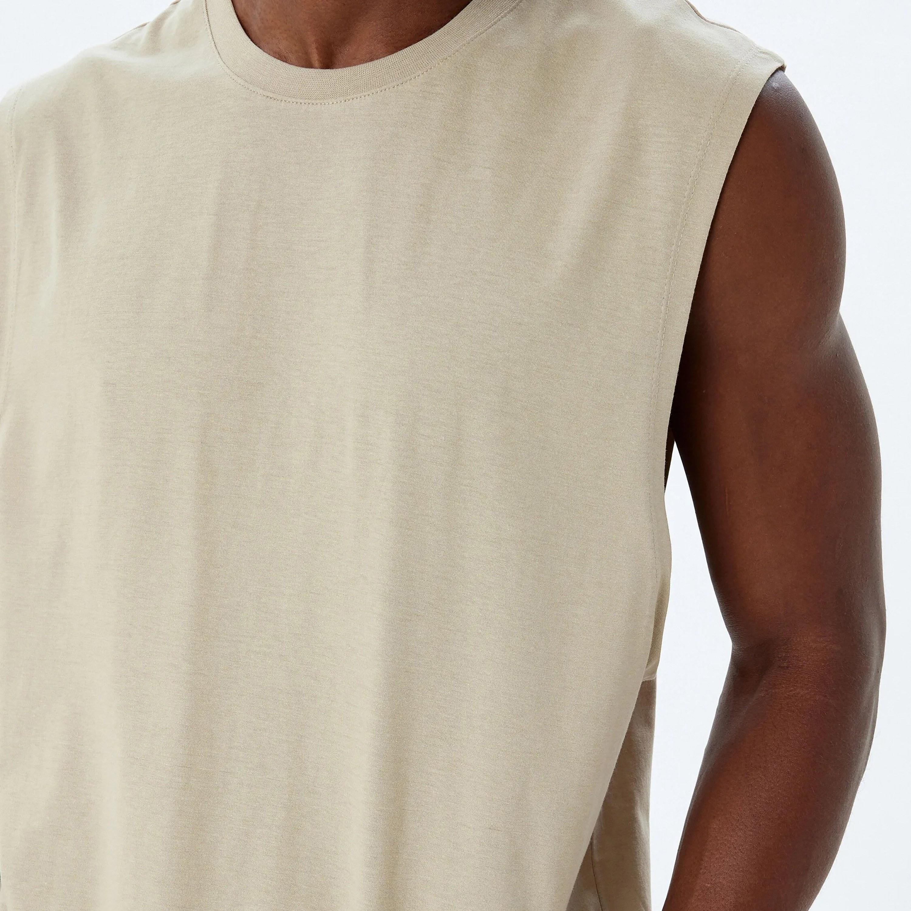 KOTON Plain Round Neck Sleeveless Men's Tank T-Shirt-men-clothing-tshirtsandpolos-tshirts-image-3