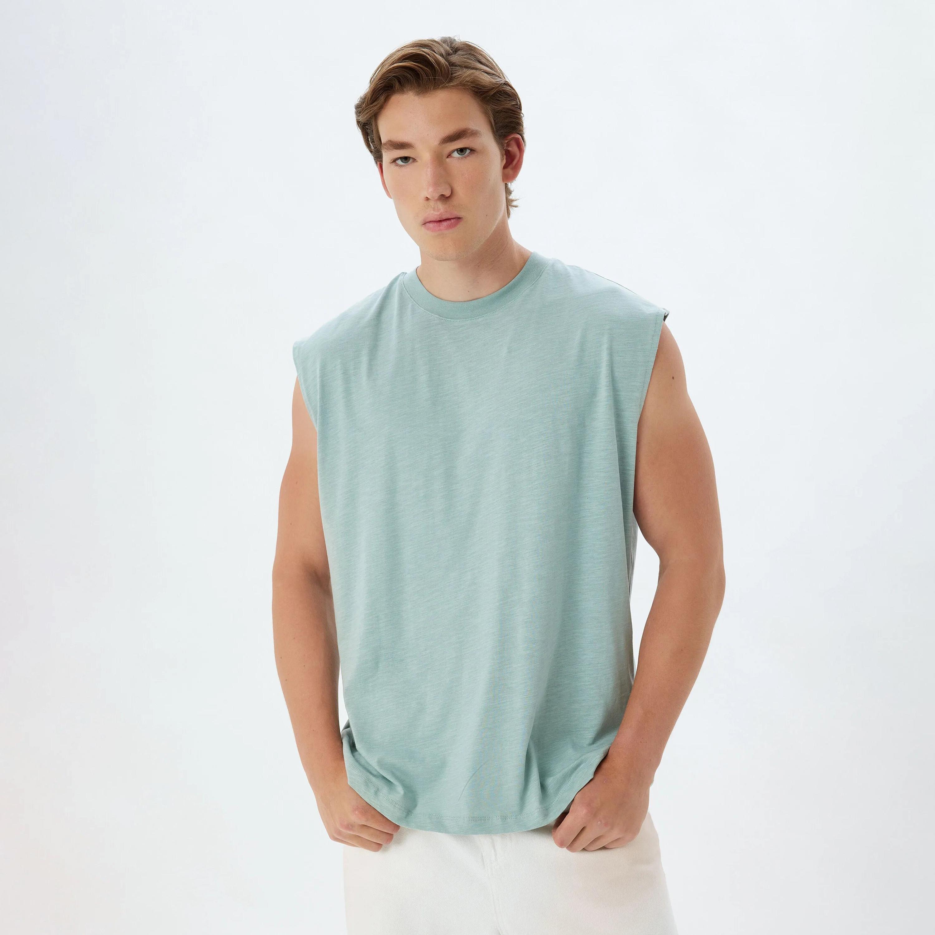 KOTON Plain Round Neck Sleeveless Men's Tank T-Shirt-men-clothing-tshirtsandpolos-tshirts-image-1