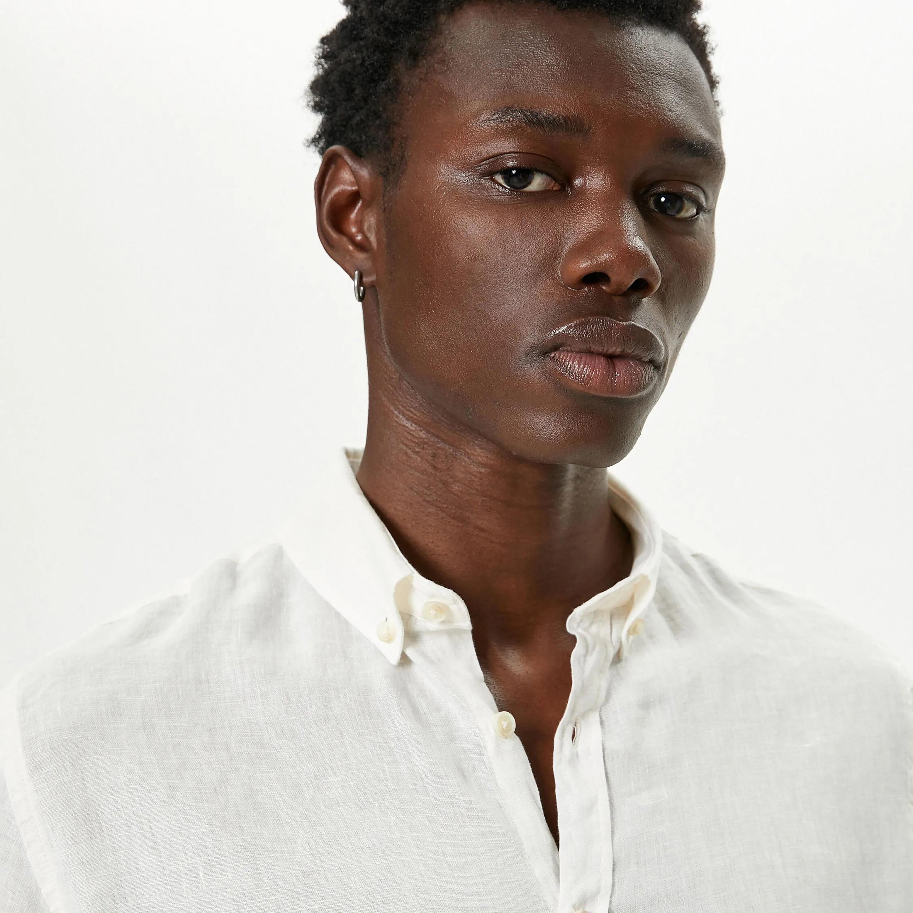 قميص رجالي عادي بأكمام طويلة وياقة وأزرار من كوتون-men-clothing-shirts-image-19