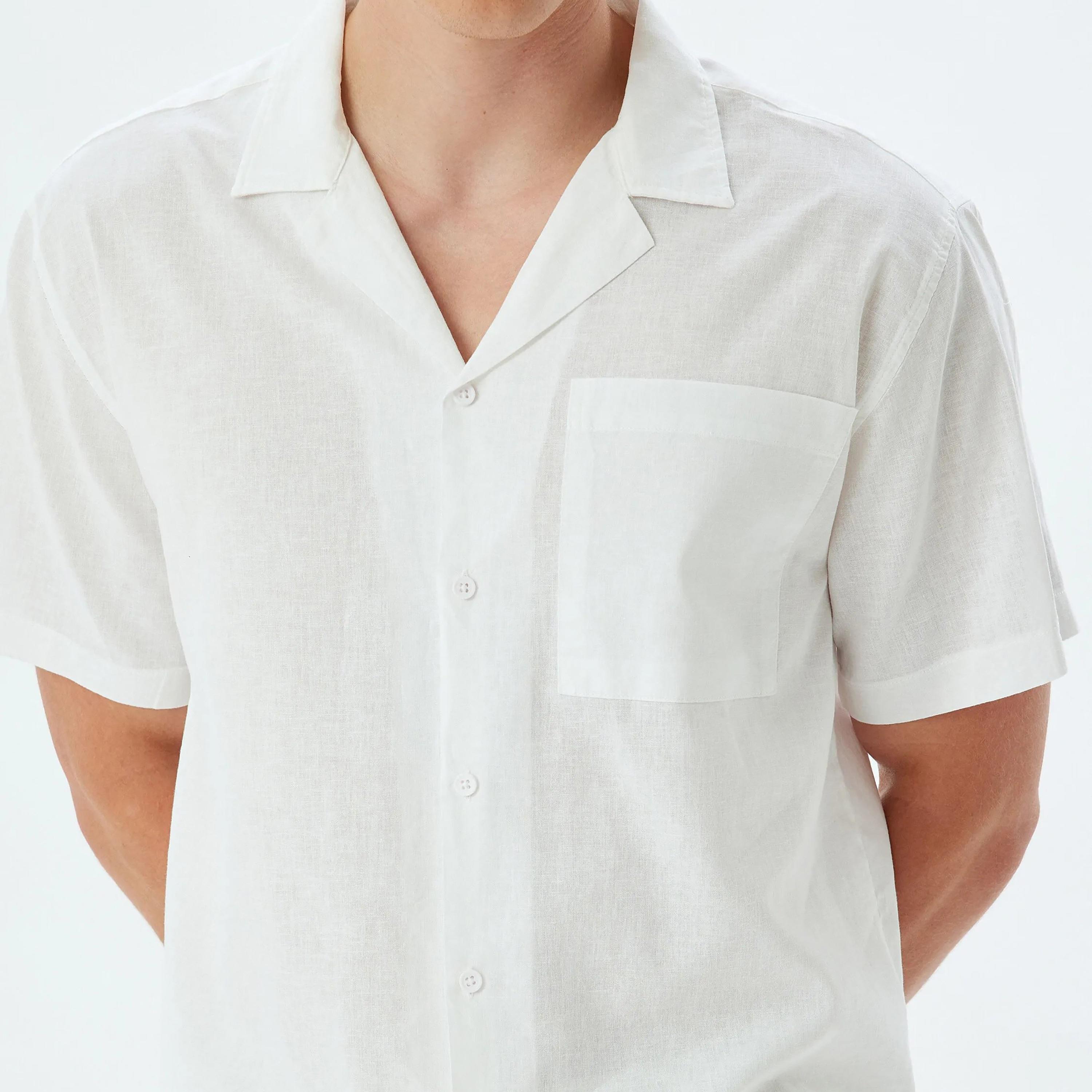 قميص رجالي عادي بأكمام قصيرة وياقة منتجع عادية من كوتون-men-clothing-shirts-image-3