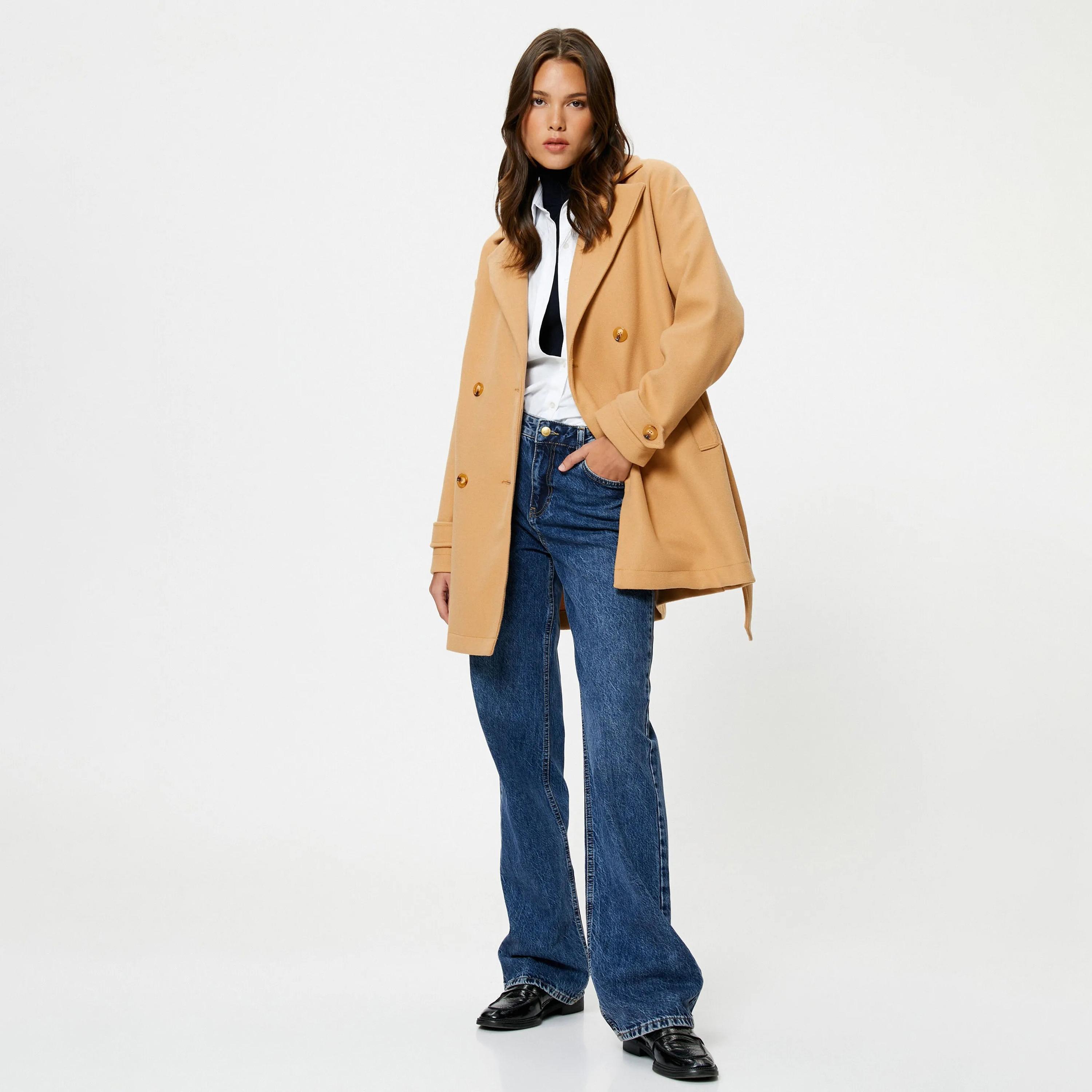 معطف نسائي بني اللون ذو ياقة مطوية وصدر مزدوج من كوتون-women-winterwear-coatsandjackets-coats-image-2