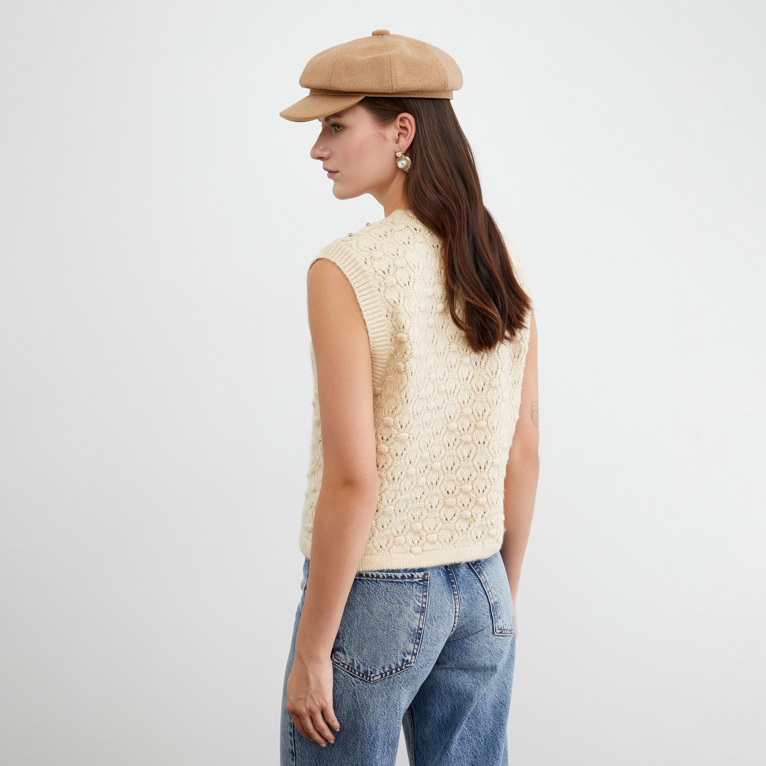 سترة نسائية محبوكة بلون كريمي من كوتون-women-clothing-cardigansandjumpers-jumpers-image-2