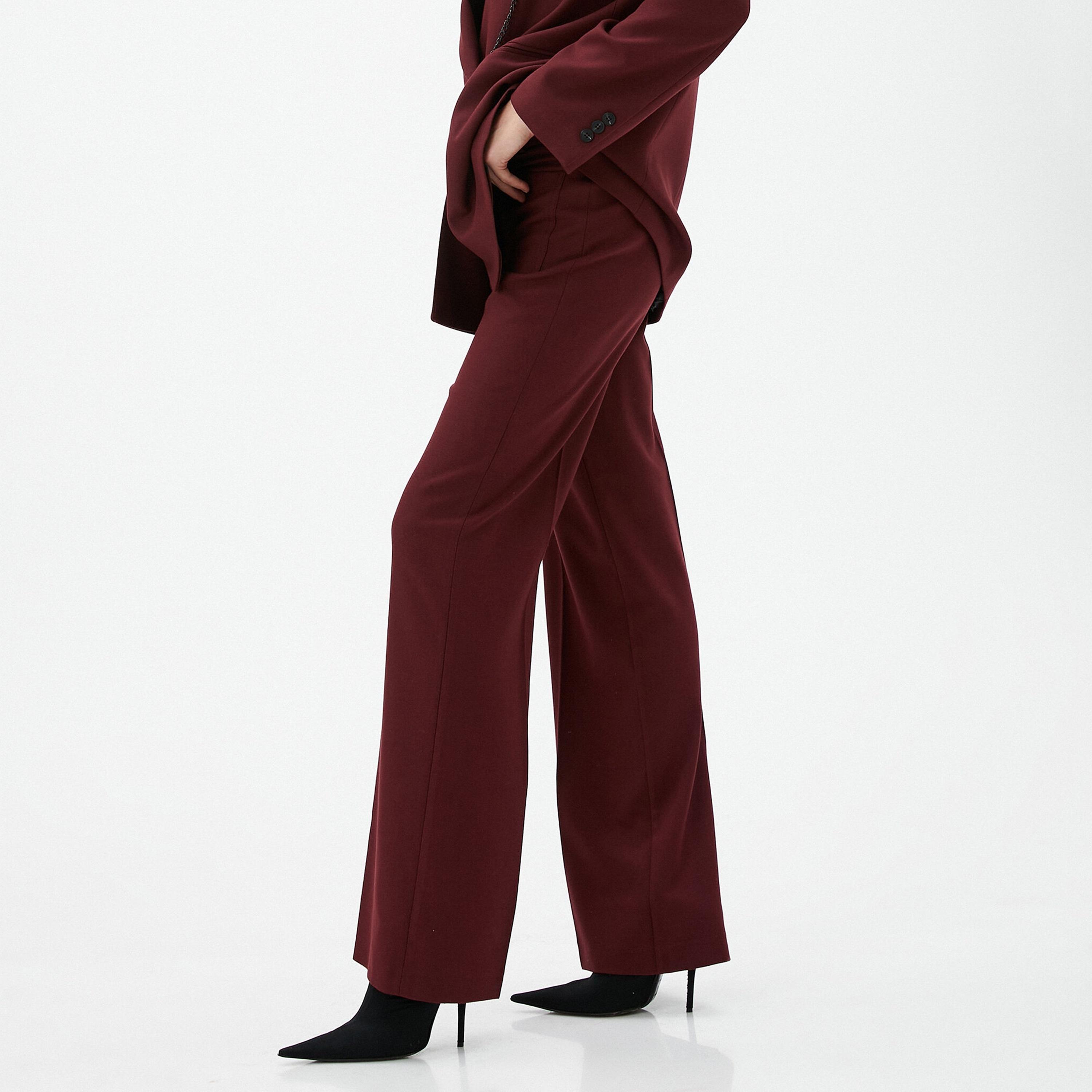 بنطال نسائي بقصة ضيقة تتسع أسفل الركبة (بوتكات) وسحاب بلون بورغندي من كوتون-women-clothing-bottoms-trousers-image-3