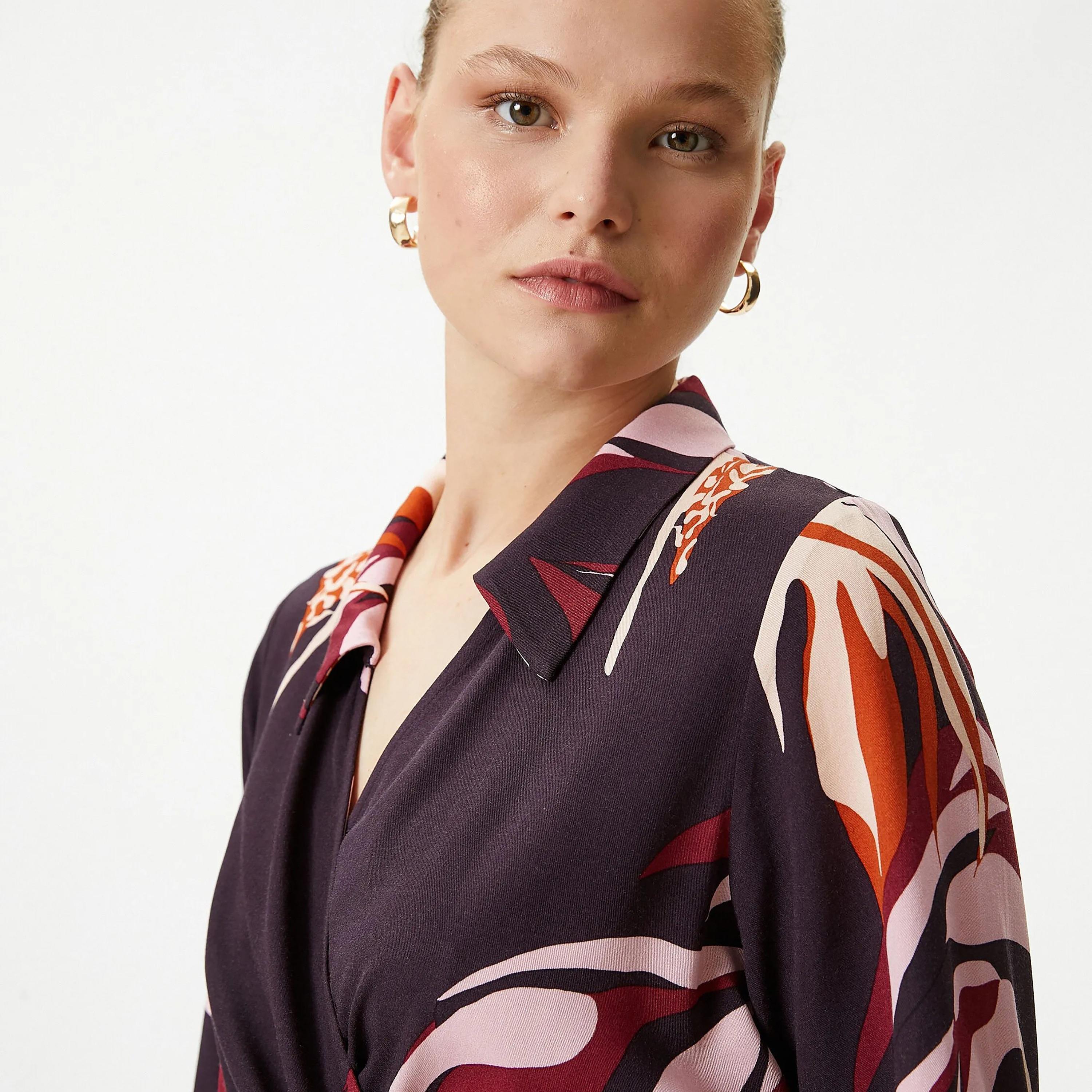 KOTON Red Printed Viscose Collared Cuffed Sleeves Wrap Women's Midi Dress-women-clothing-dresses-image-5
