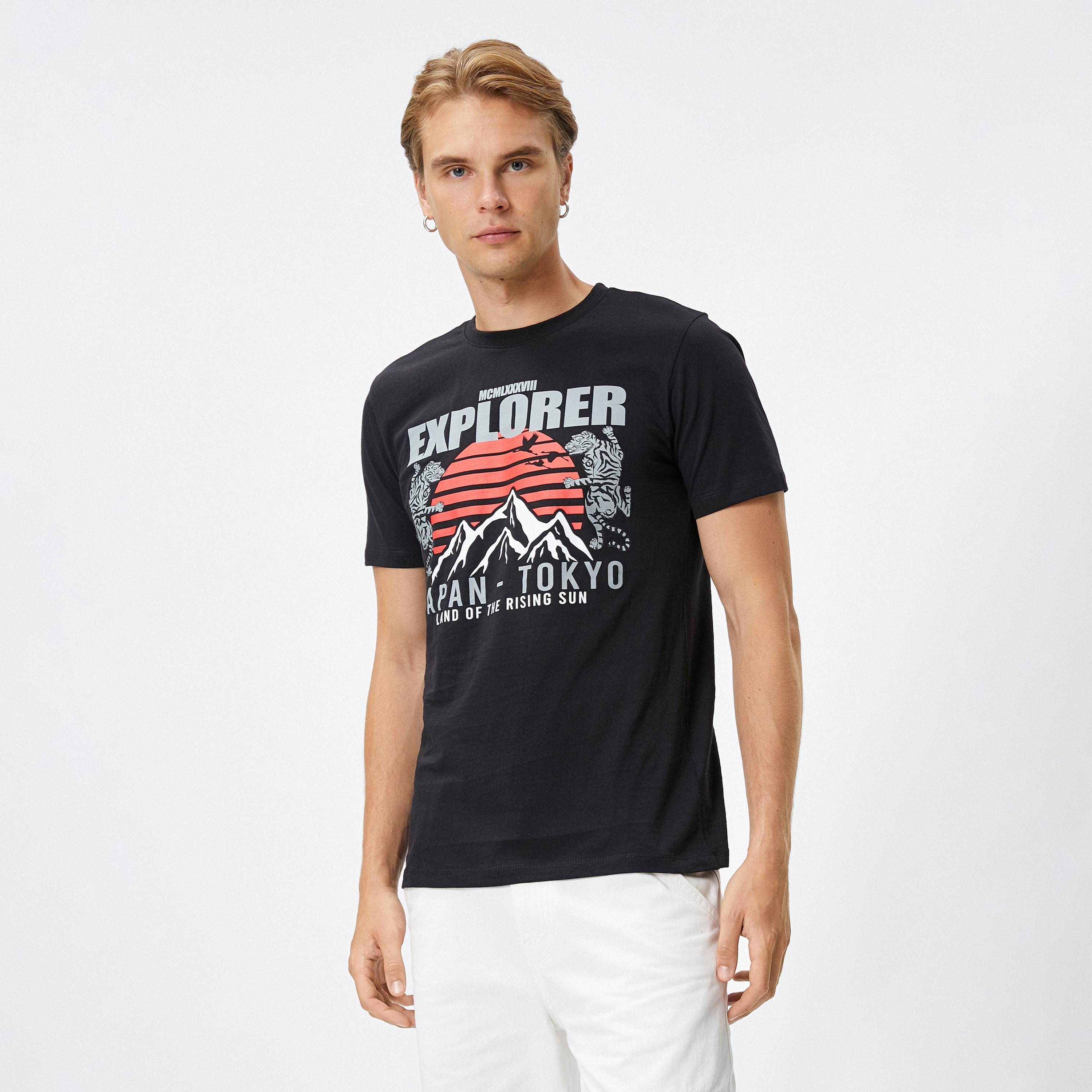 KOTON Graphic Print Crew Neck Short Sleeves Men's T-Shirt-men-clothing-tshirtsandpolos-tshirts-image-3