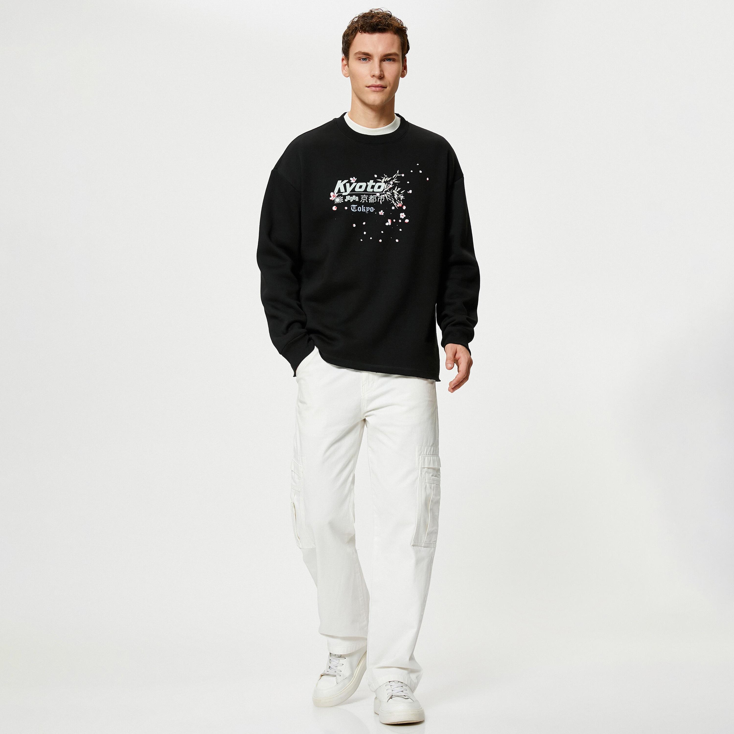KOTON Graphic Print Round Neck Long Sleeves Men's Sweatshirt-men-winterwear-hoodiesandsweatshirts-image-2