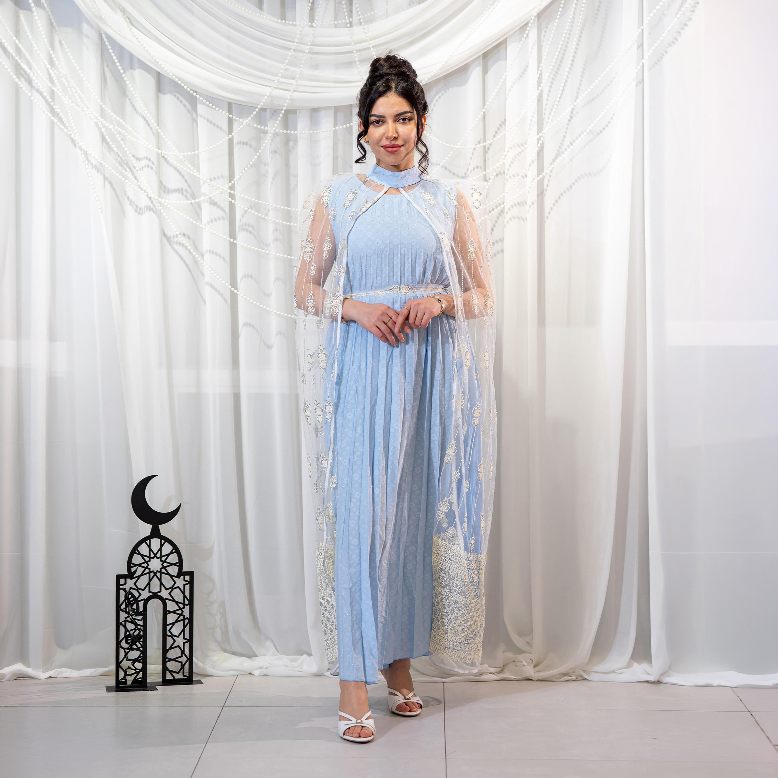 جلابية سهرة نسائية بياقة عالية وتفاصيل مكسرة ومزينة مع طبقة "كاب" إضافية من زاهية-women-arabicclothing-jalabiyas-image-3