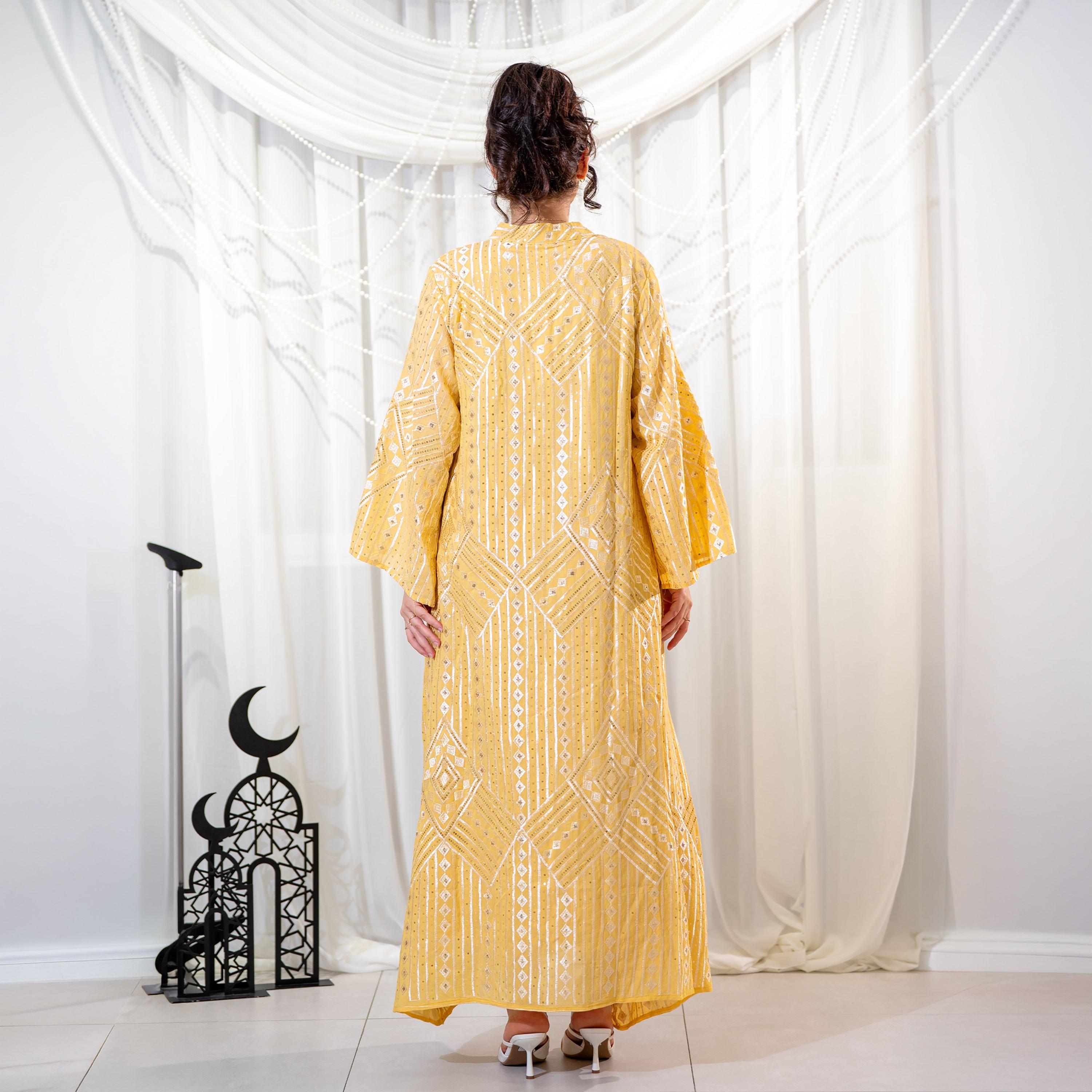 جلابية سهرة نسائية بياقة ماندارين وتطريز وأكمام واسعة - أصفر من زاهية-women-arabicclothing-jalabiyas-image-5