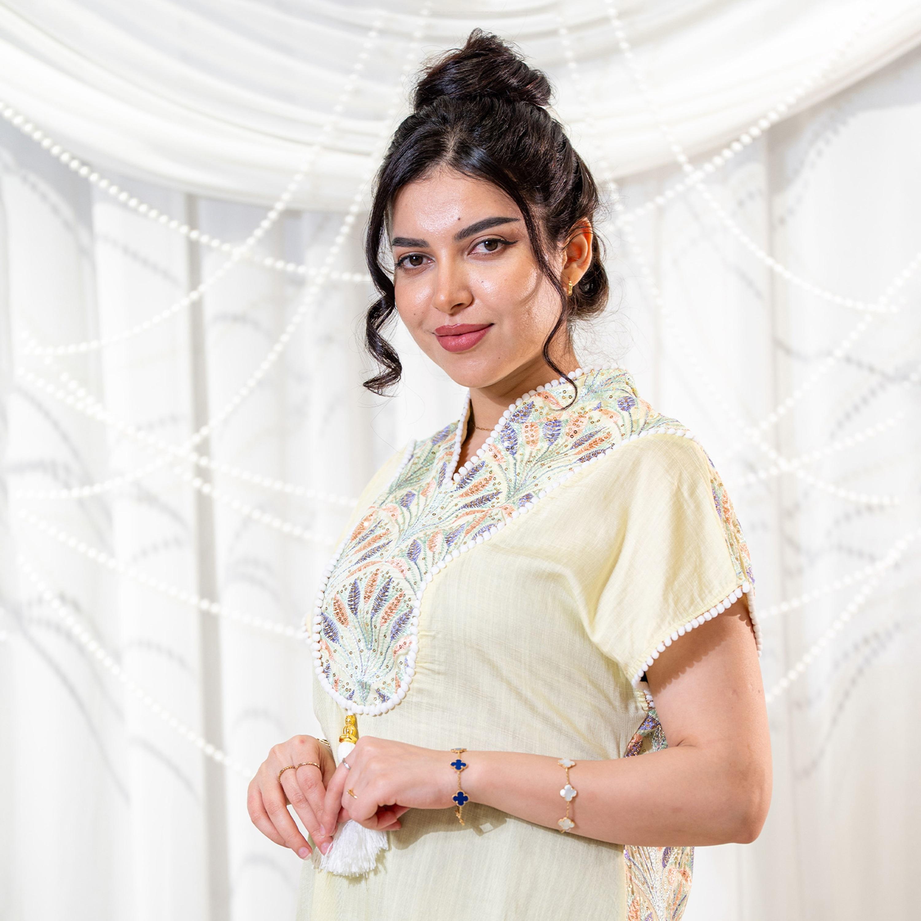 Zahiyh Yellow Leafs Embroidered Mandarin Collar Women's Evening Jalabiya-women-arabicclothing-jalabiyas-image-2