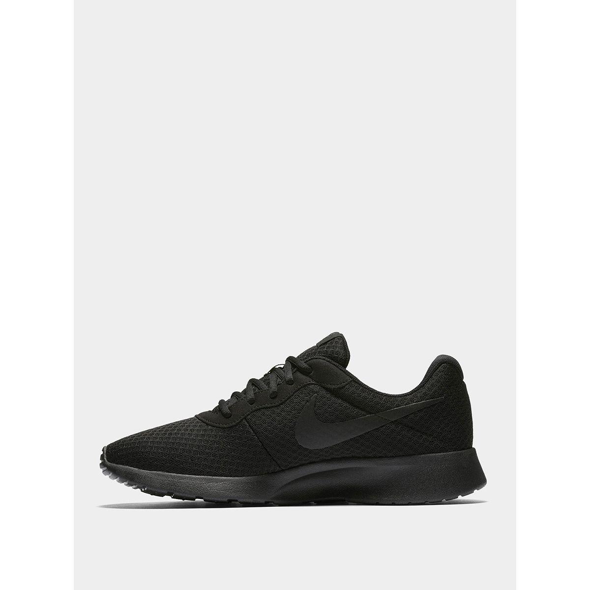 Nike Tanjun Lace-Up Shoes-sports-men-shoes-image-3