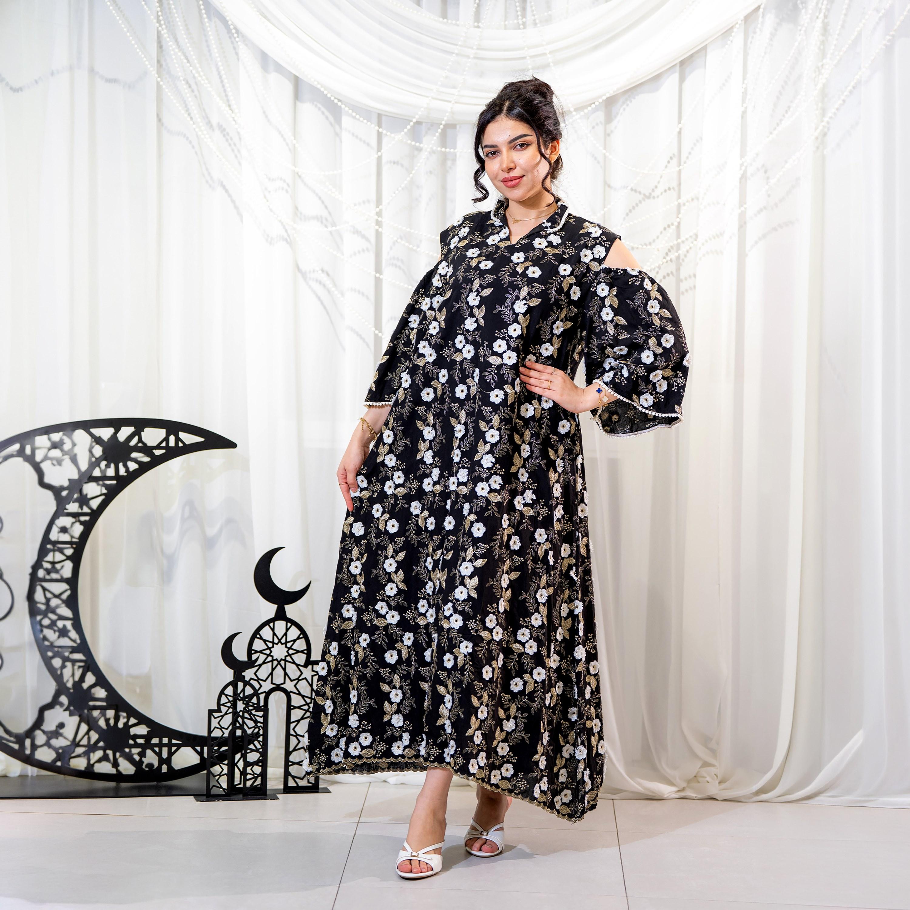 جلابية سهرة نسائية بياقة ماندارين وتطريز زهور وأكتاف مكشوفة وأكمام واسعة من زاهية-women-arabicclothing-jalabiyas-image-1
