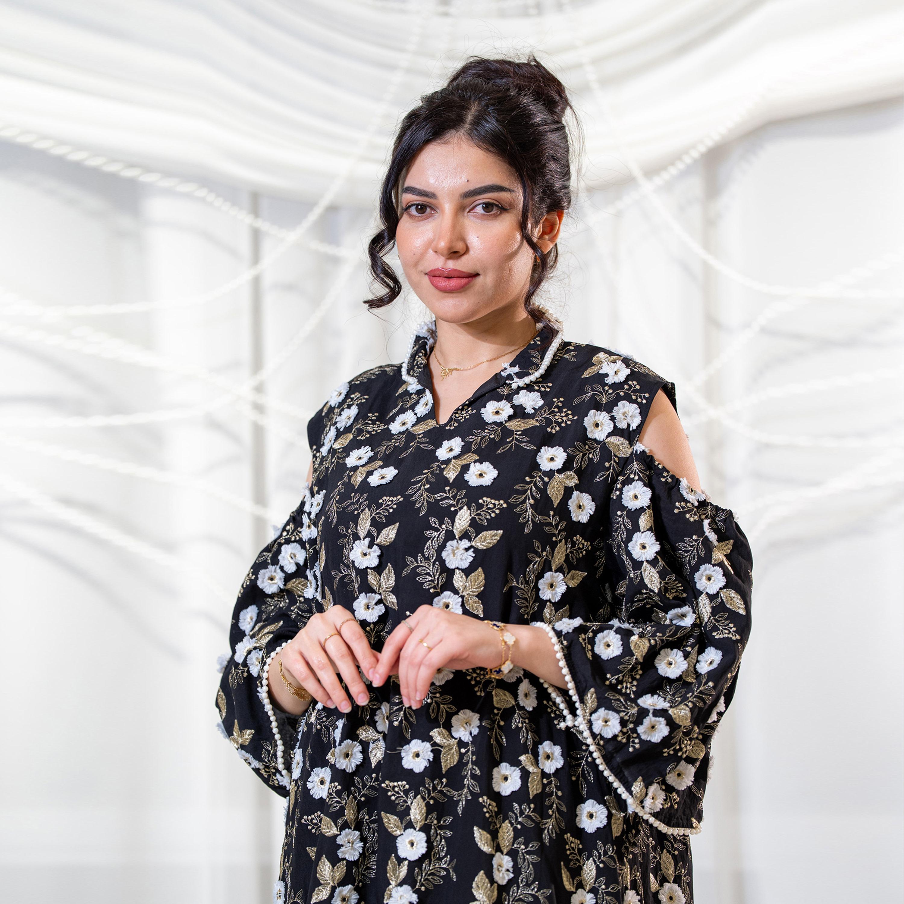 جلابية سهرة نسائية بياقة ماندارين وتطريز زهور وأكتاف مكشوفة وأكمام واسعة من زاهية-women-arabicclothing-jalabiyas-image-3