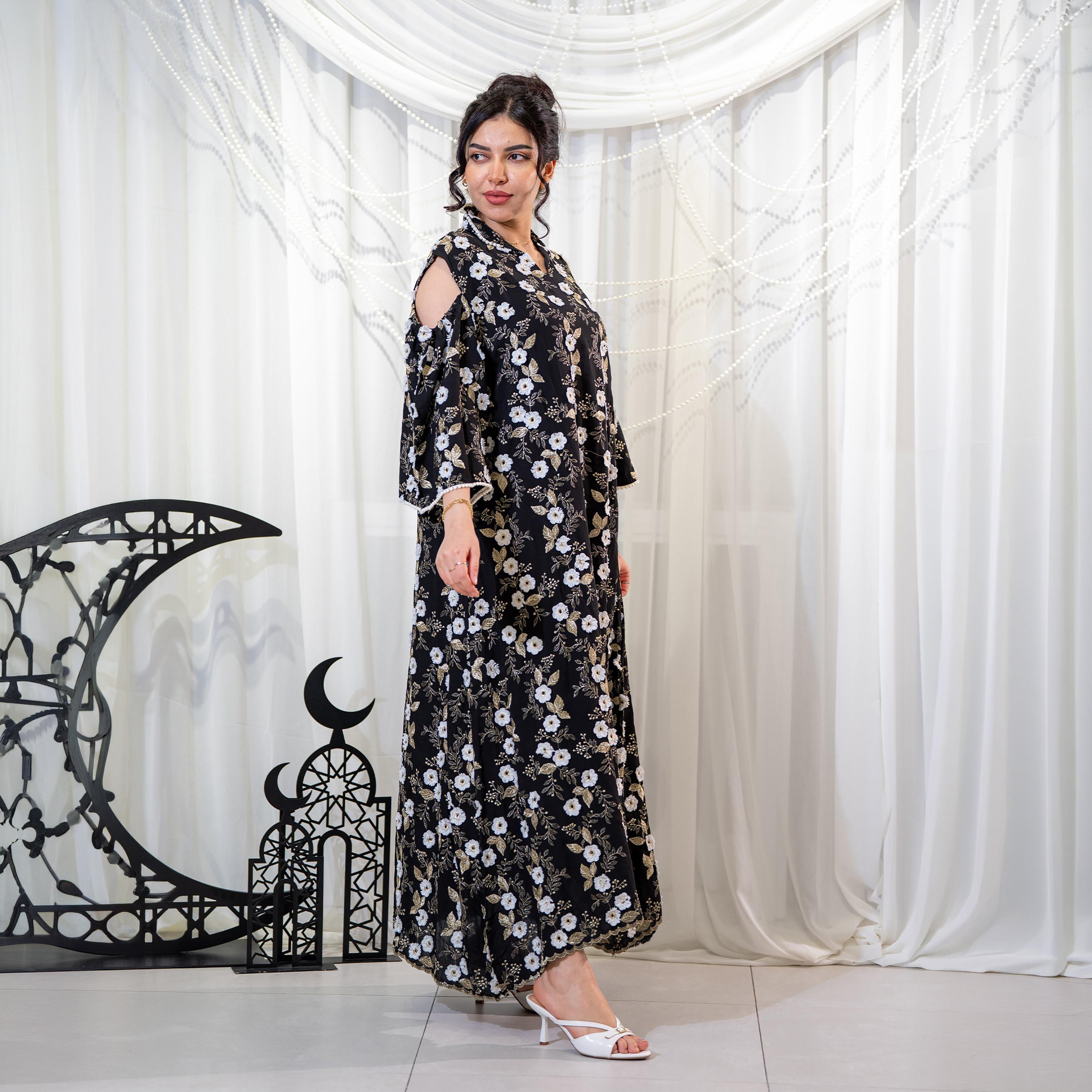 جلابية سهرة نسائية بياقة ماندارين وتطريز زهور وأكتاف مكشوفة وأكمام واسعة من زاهية-women-arabicclothing-jalabiyas-image-4
