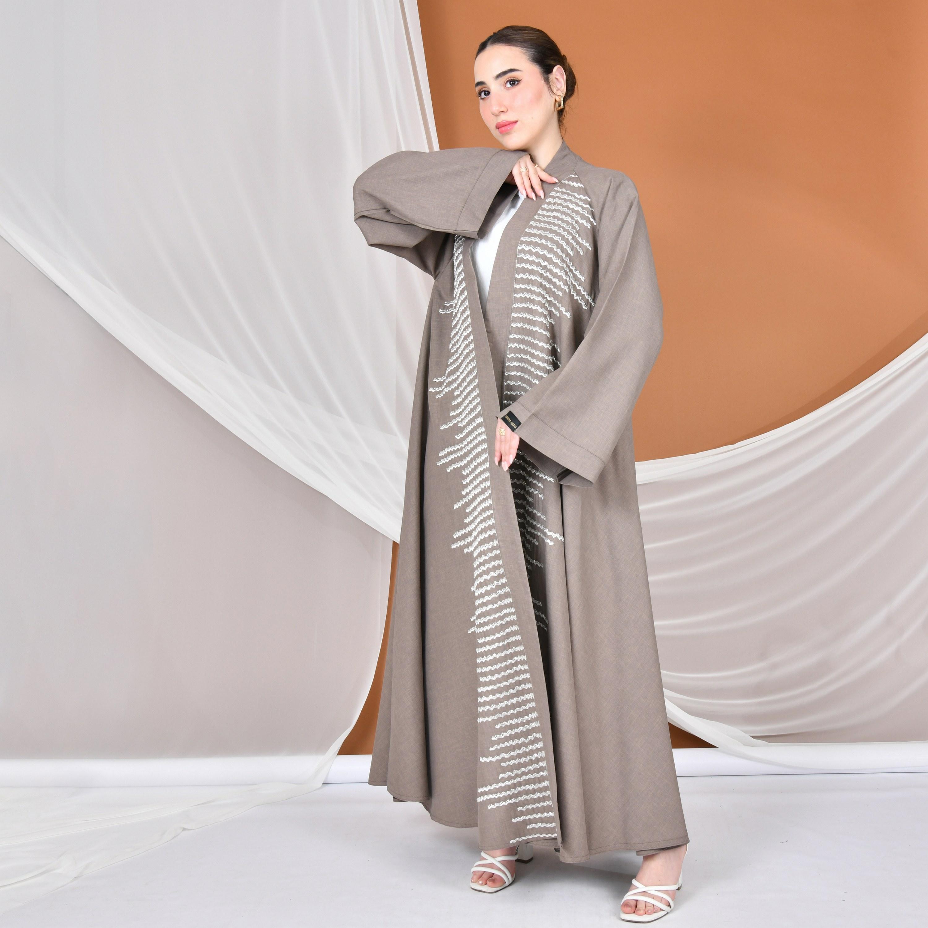 عباية نسائية من الكتان مطرزة باللون الأرجواني بقصة ربع كلوش من حوراء-women-arabicclothing-abayas-image-5