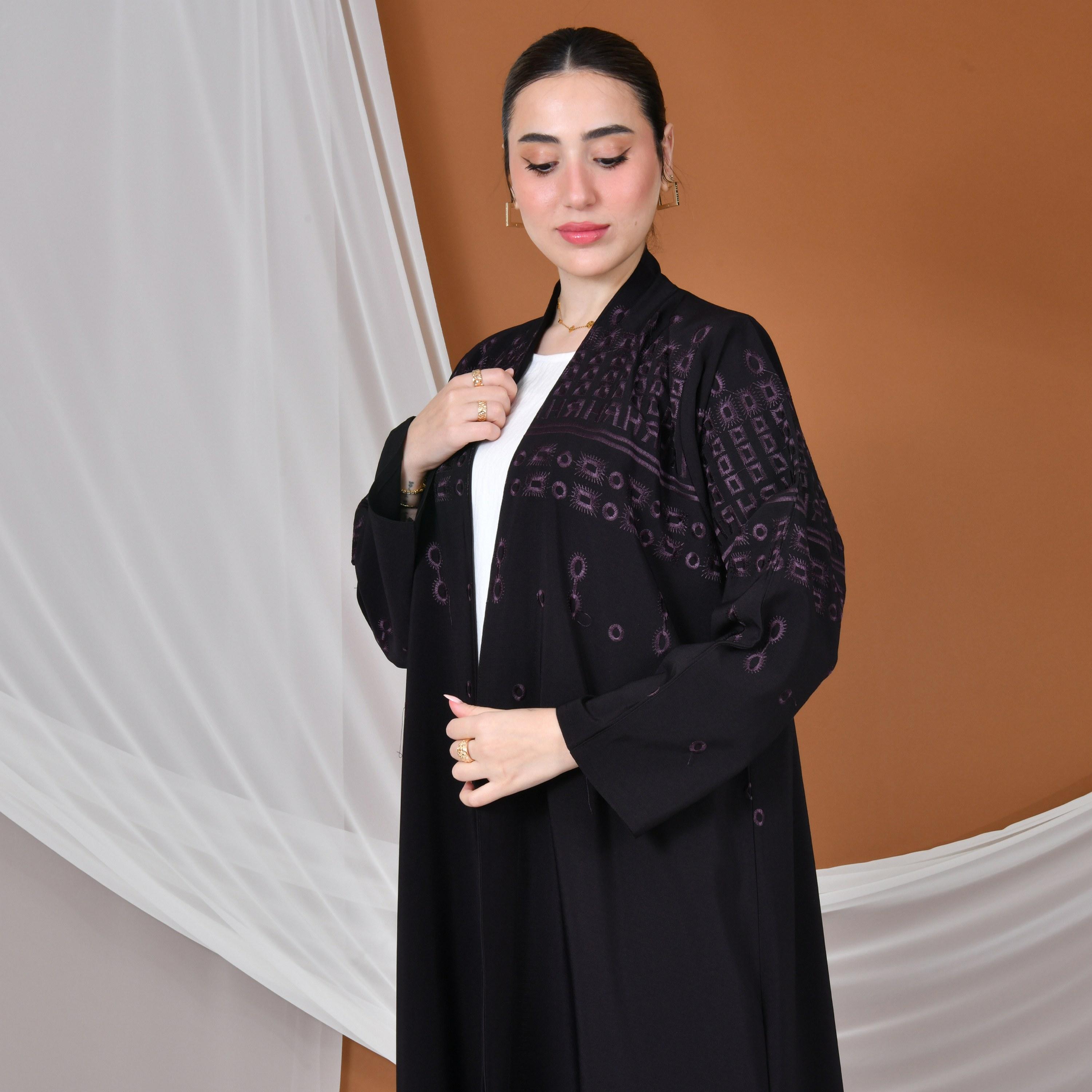 عباية نسائية من الكتان مطرزة باللون الأرجواني بقصة ربع كلوش من حوراء-women-arabicclothing-abayas-image-4