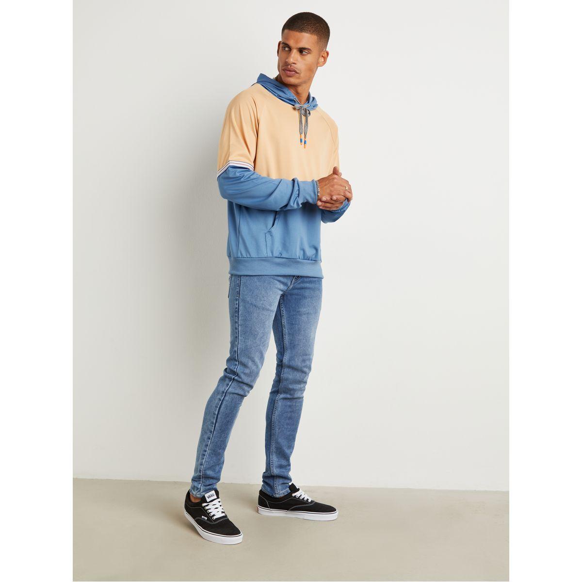 Styli Color Block Hoodie with Kangaroo Pocket-men-winterwear-hoodiesandsweatshirts-image-2
