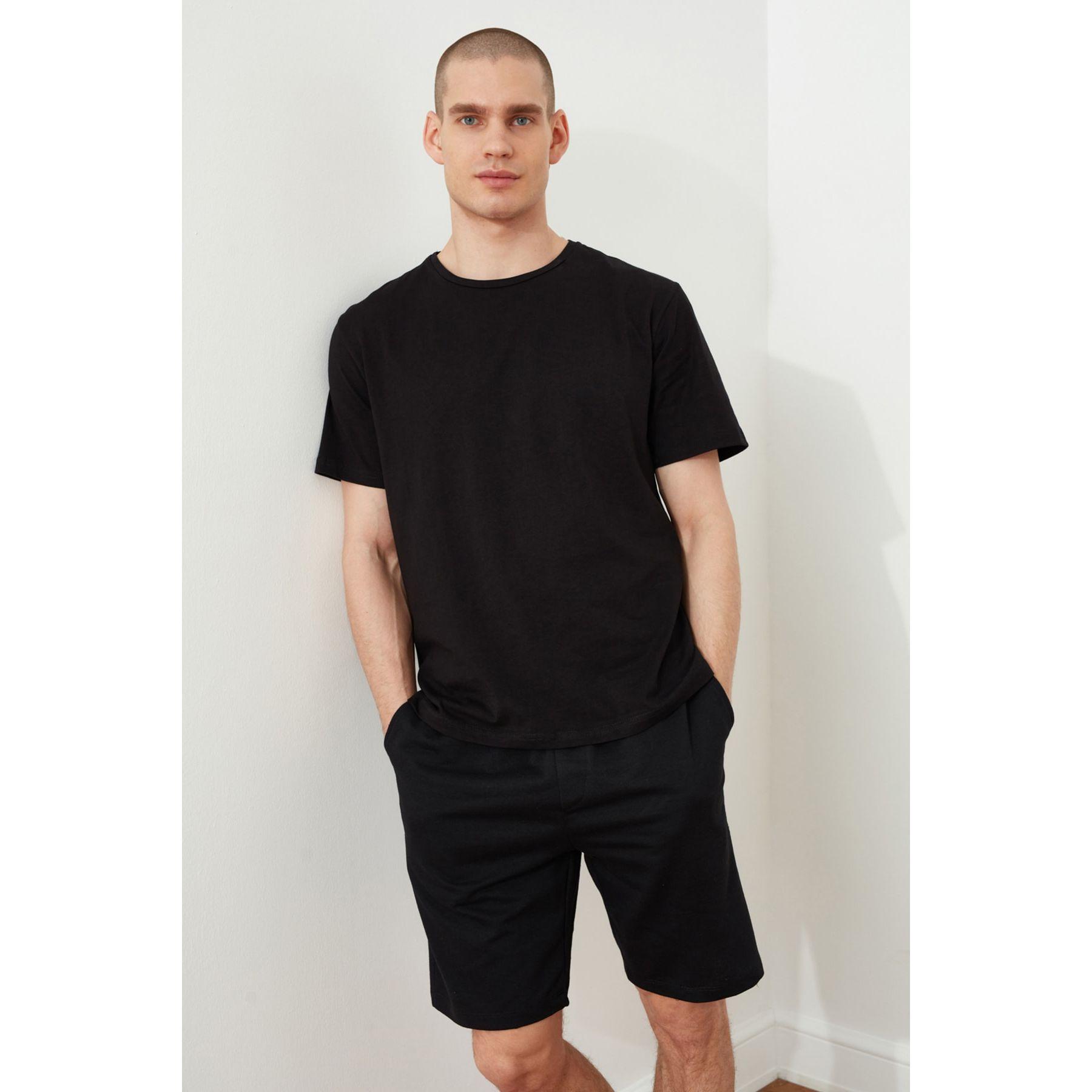 Trendyol Yin and Yang Back Print T-Shirt and Knitted Shorts Set-men-clothing-nightwear-sets-image-2