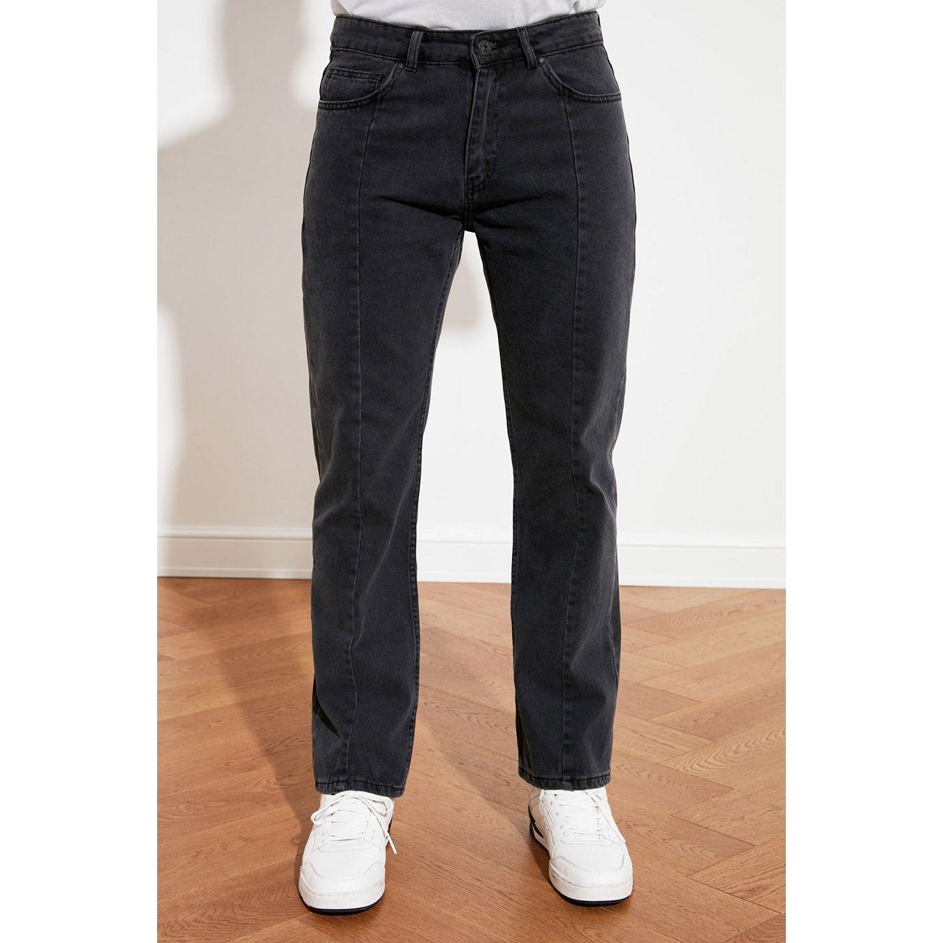 جينز بأرجل مستقيمة-men-clothing-bottoms-jeans-image-2