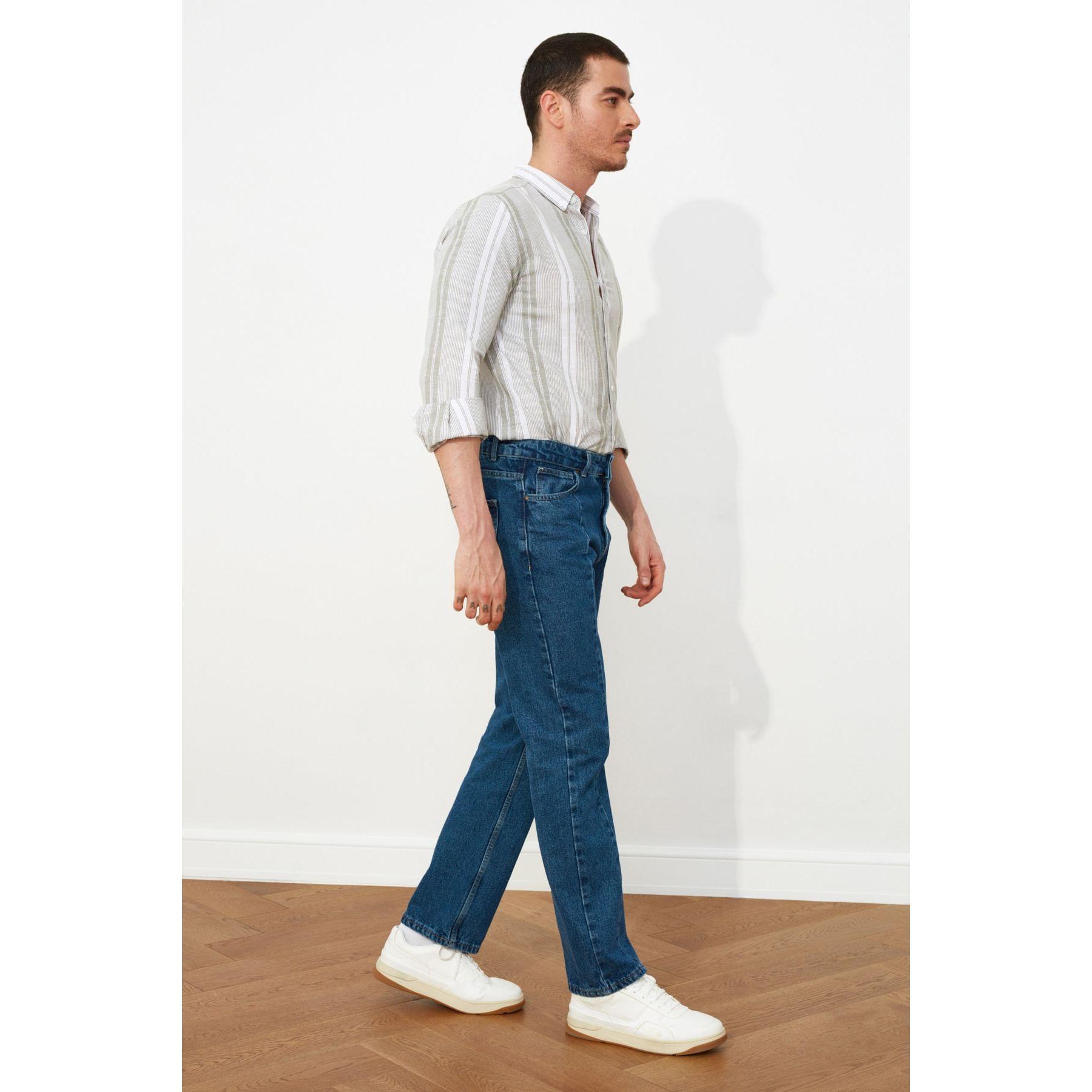 Trendyol Linear Detail Mid Rise Straight Leg Jeans-men-clothing-bottoms-jeans-image-5