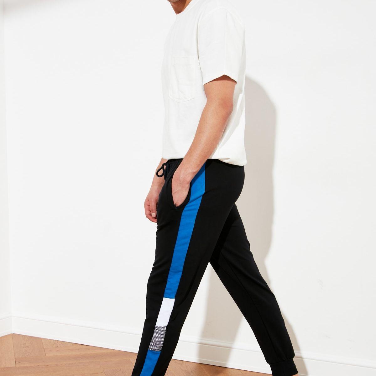 Trendyol Contrast Side Panel Jogger with Pocket Detail-men-clothing-bottoms-joggers-image-1