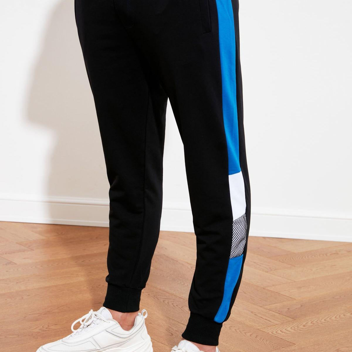 جوغر بتداخلات جانبية-men-clothing-bottoms-joggers-image-2