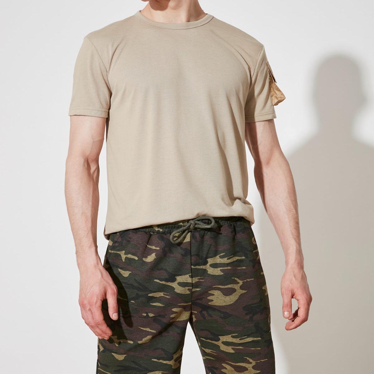 Trendyol Camo Side Pocket Knitted Bermuda Shorts-men-clothing-bottoms-shorts-image-3