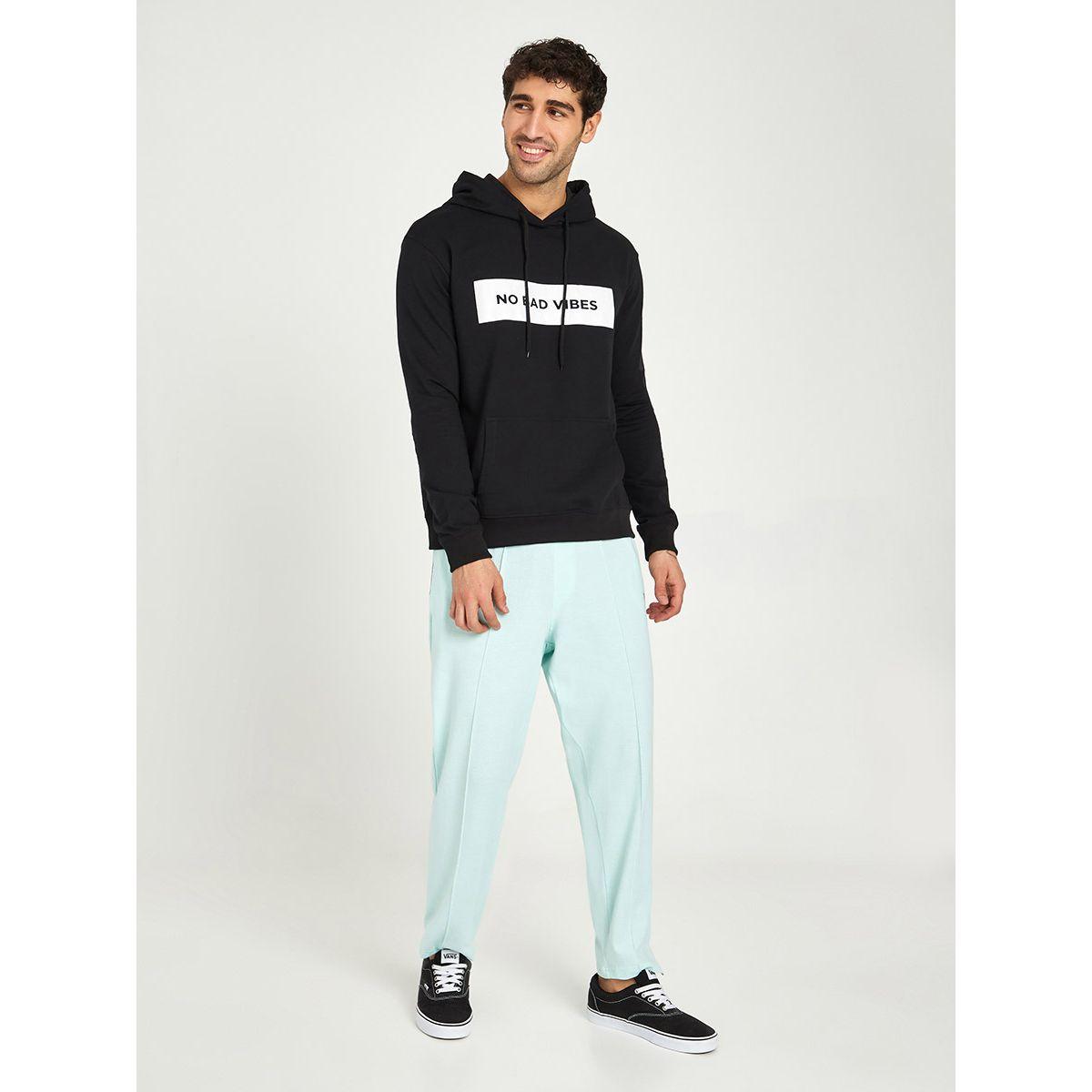 Styli No Bad Vibes Slogan Print Hoodie with Front Pocket-men-winterwear-hoodiesandsweatshirts-image-2