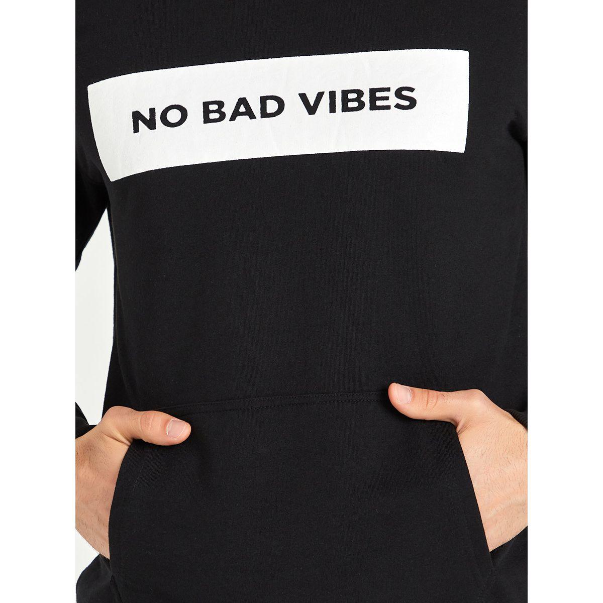 Styli No Bad Vibes Slogan Print Hoodie with Front Pocket-men-winterwear-hoodiesandsweatshirts-image-3