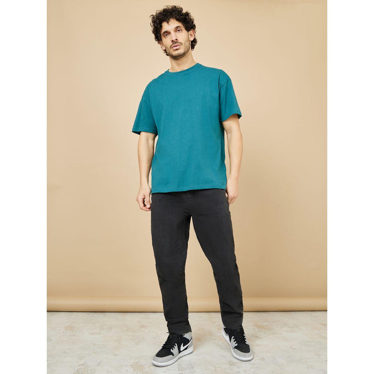 Styli Solid Crew Neck Oversized T-Shirt-men-clothing-tshirtsandpolos-tshirts-image-2