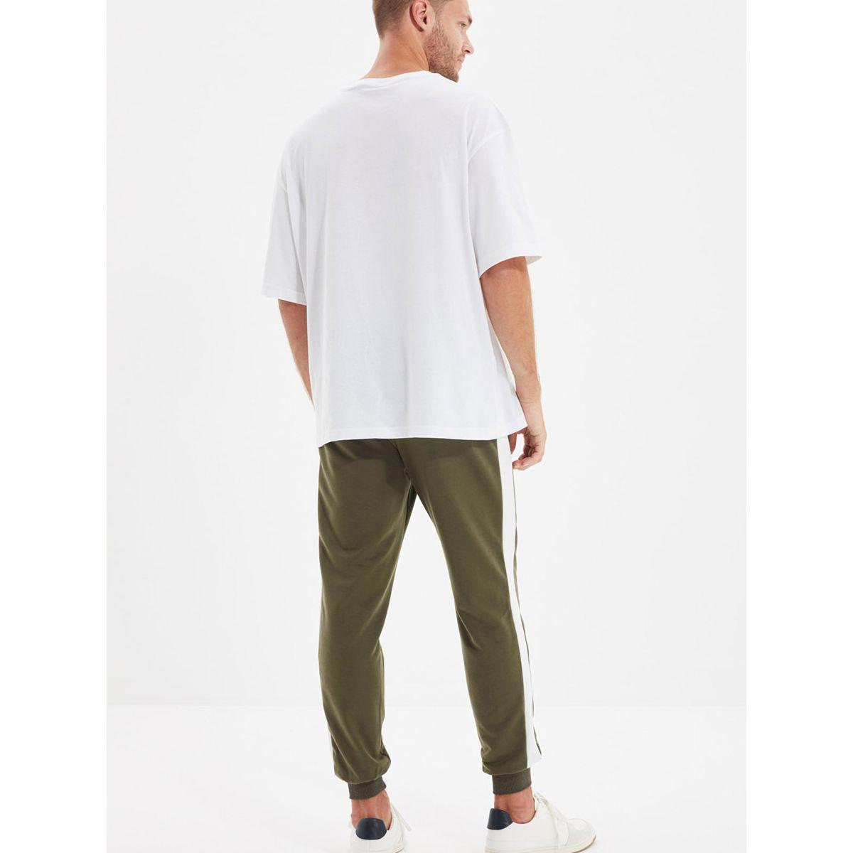 Trendyol Tape Detail Regular Fit Sweatpants-men-clothing-bottoms-joggers-image-4