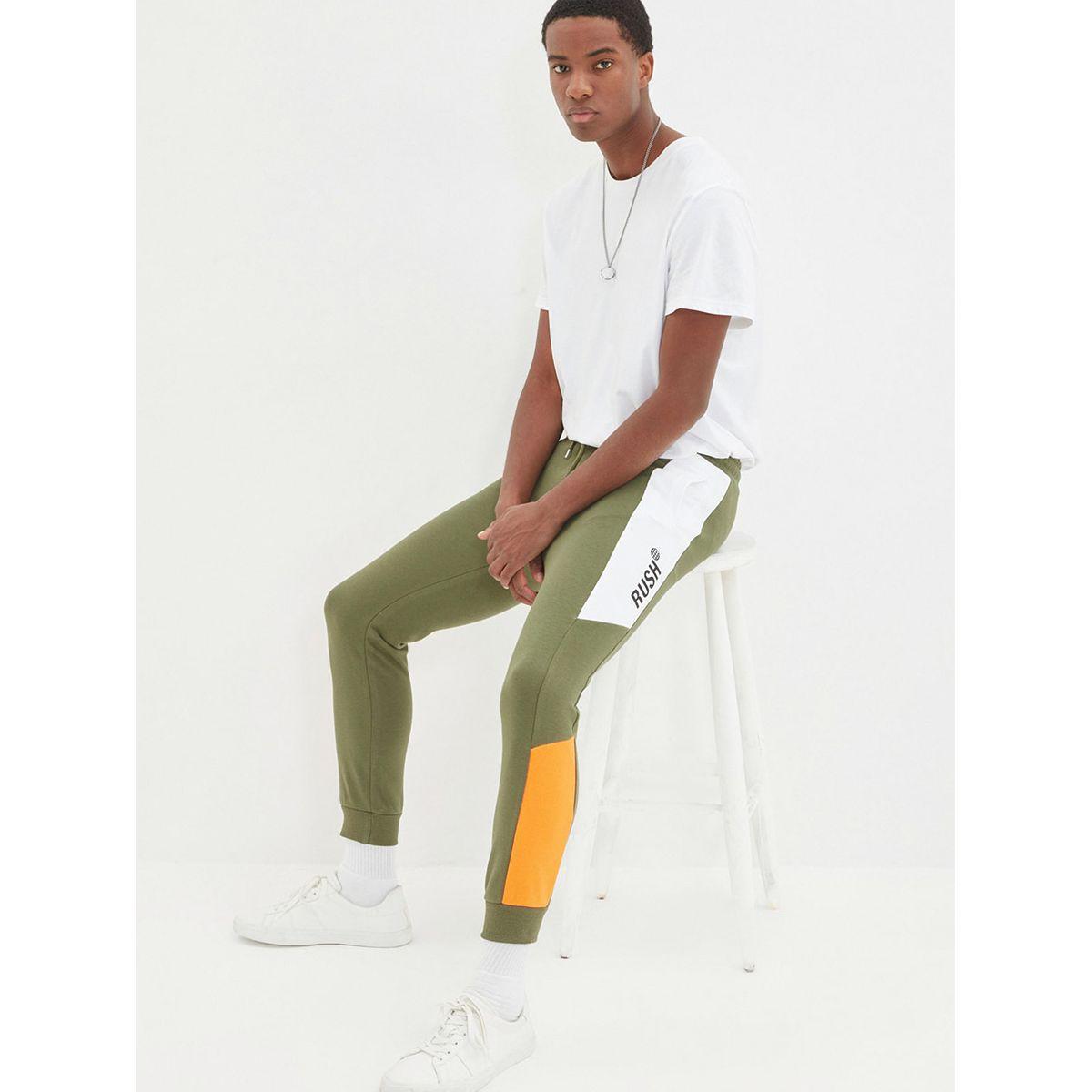 بنطال رياضي بقصة سليم فت-men-clothing-bottoms-joggers-image-5