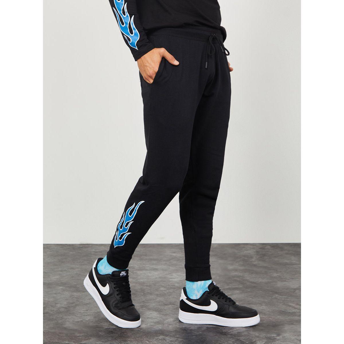 جوغر بقصة سليم فت من ستايلي-men-clothing-bottoms-joggers-image-2