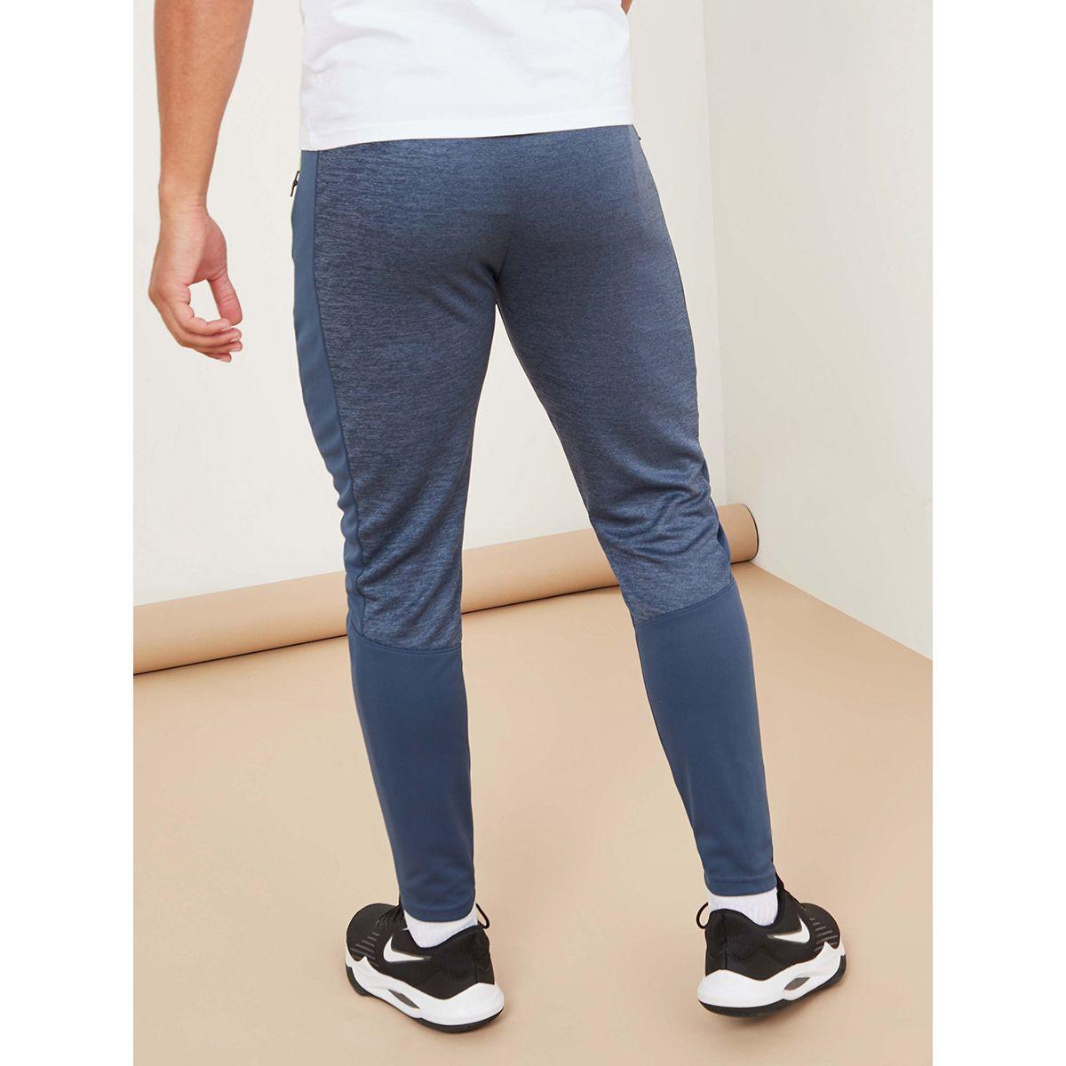 جوغر بقصة سليم فت من ستايلي-men-clothing-bottoms-joggers-image-4