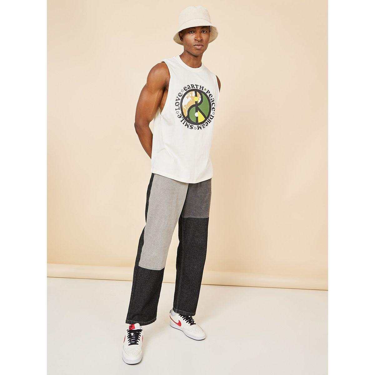 تيشيرت كت مطبع بطبعة جرافيك-men-clothing-tshirtsandpolos-tshirts-image-2