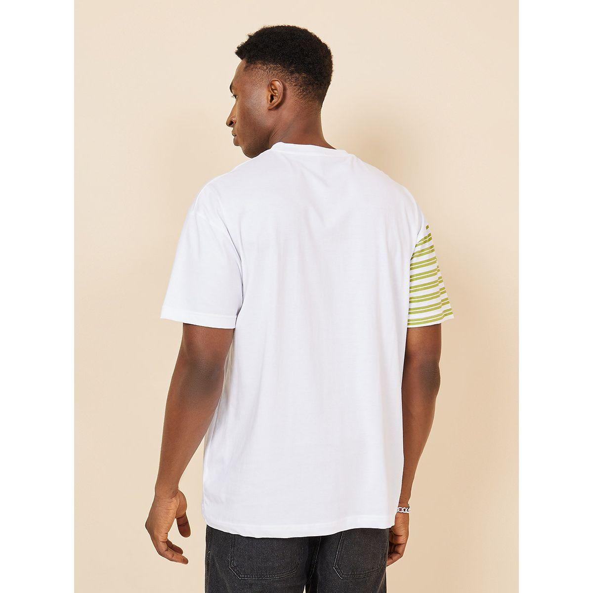 تيشيرت كاجوال بقصة واسعة-men-clothing-tshirtsandpolos-tshirts-image-4
