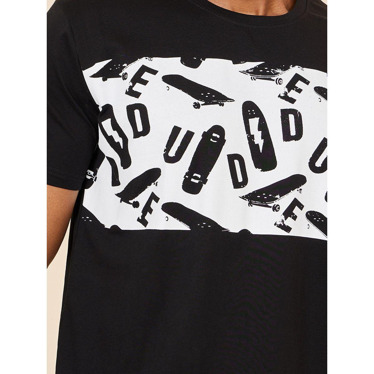 تيشيرت مطبع بطبعة جرافيك-men-clothing-tshirtsandpolos-tshirts-image-3