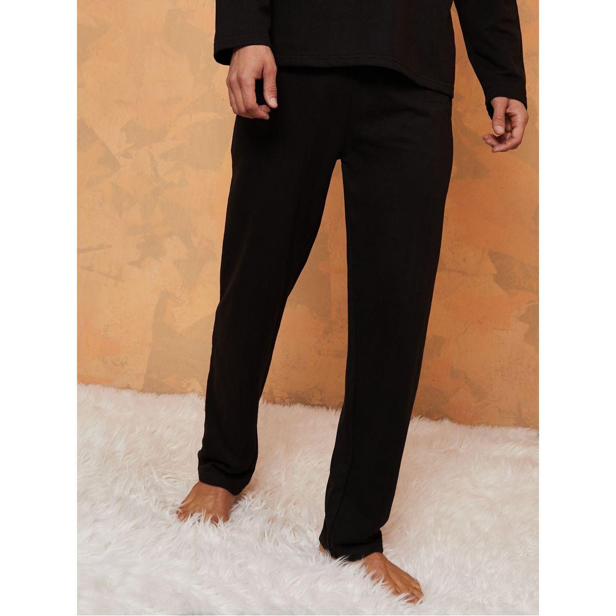 طقم بيجاما من ( هودي + بنطال )-men-clothing-nightwear-sets-image-4