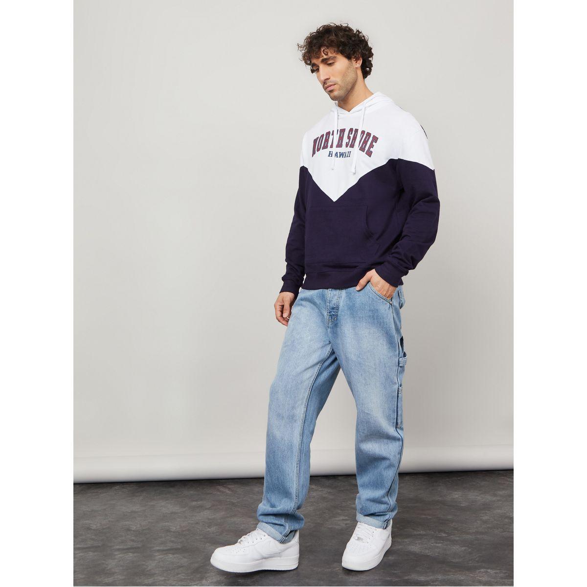 هودي بنمط كتل الالوان مع جيوب كنغر-men-winterwear-hoodiesandsweatshirts-image-3
