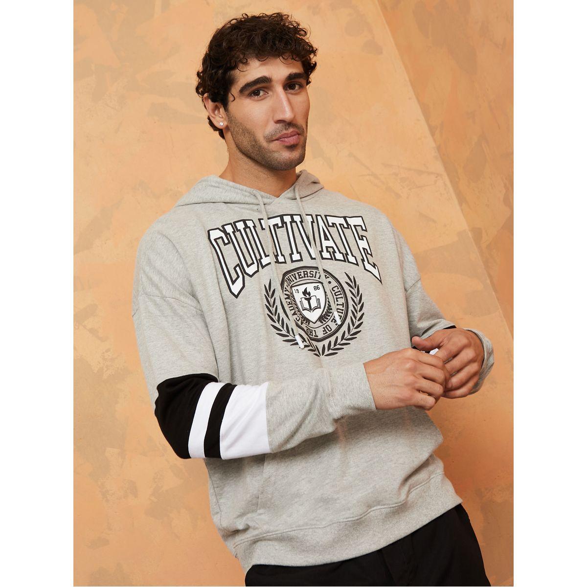 هودي مطبع بطبعة فارسيتي-men-winterwear-hoodiesandsweatshirts-image-2