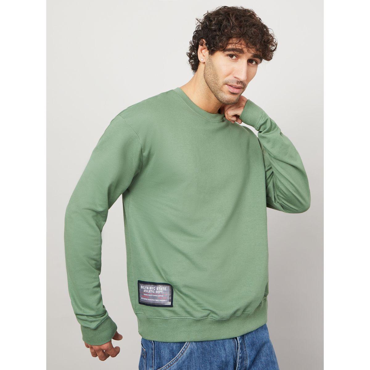 سويت شيرت بقصة بوكسي-men-winterwear-hoodiesandsweatshirts-image-1