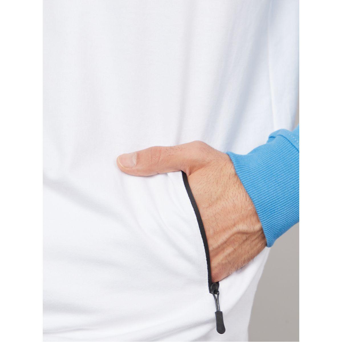 Styli Colorblock Raglan Sleeves Regular Fit Sweatshirt with Zip Pocket-men-winterwear-hoodiesandsweatshirts-image-4