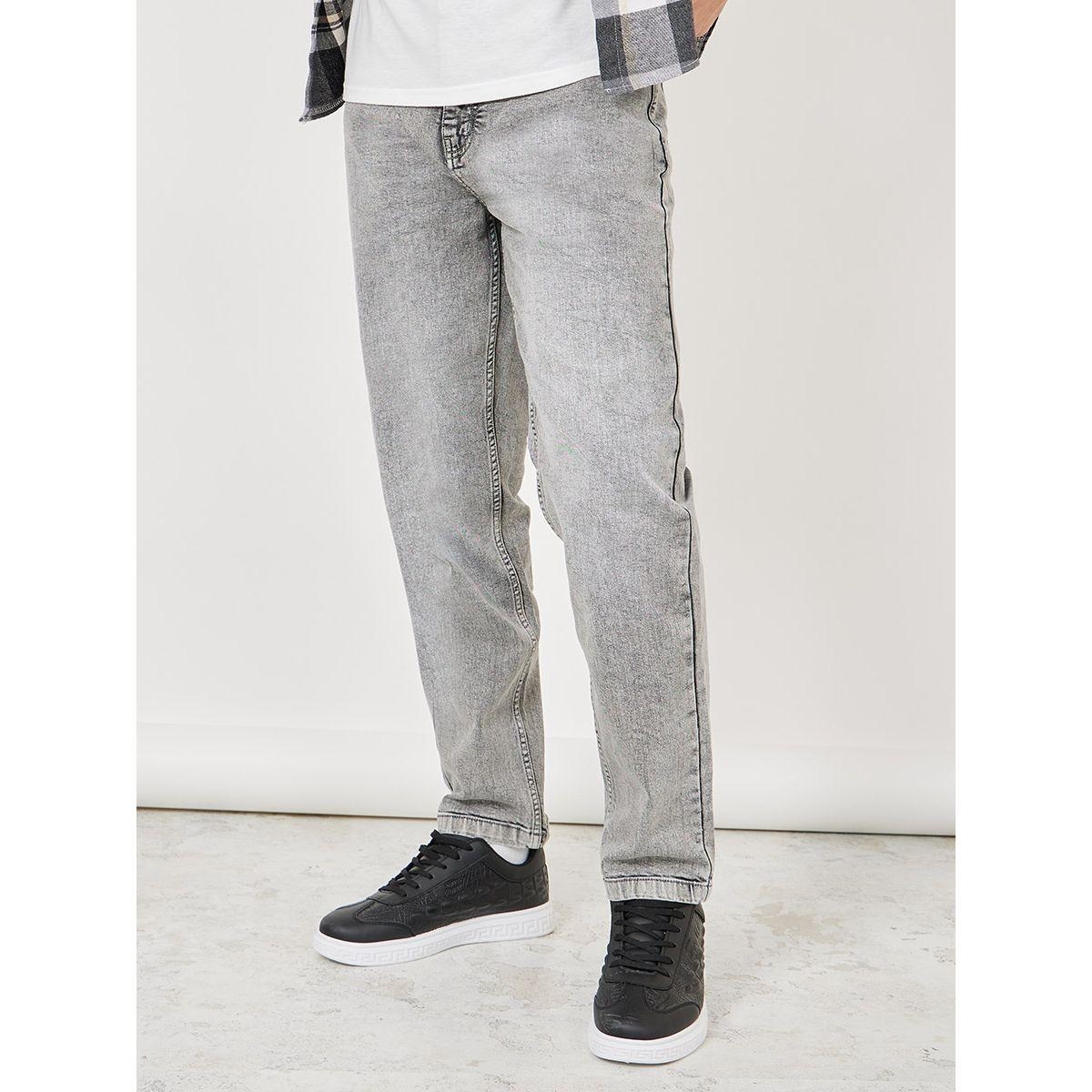 بنطال جينز بقصة عادية-men-clothing-bottoms-jeans-image-1